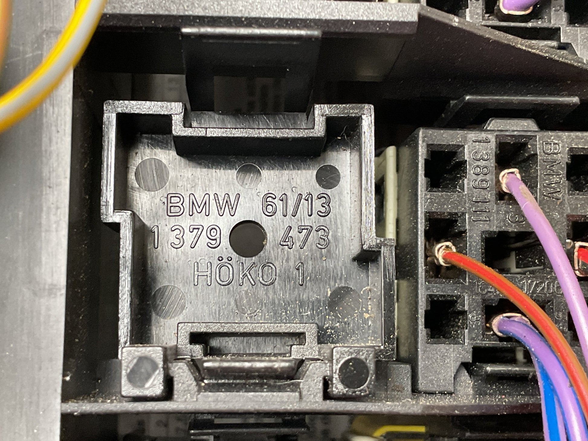 Caja Fusibles BMW 5 7 1996 - 1988 - 