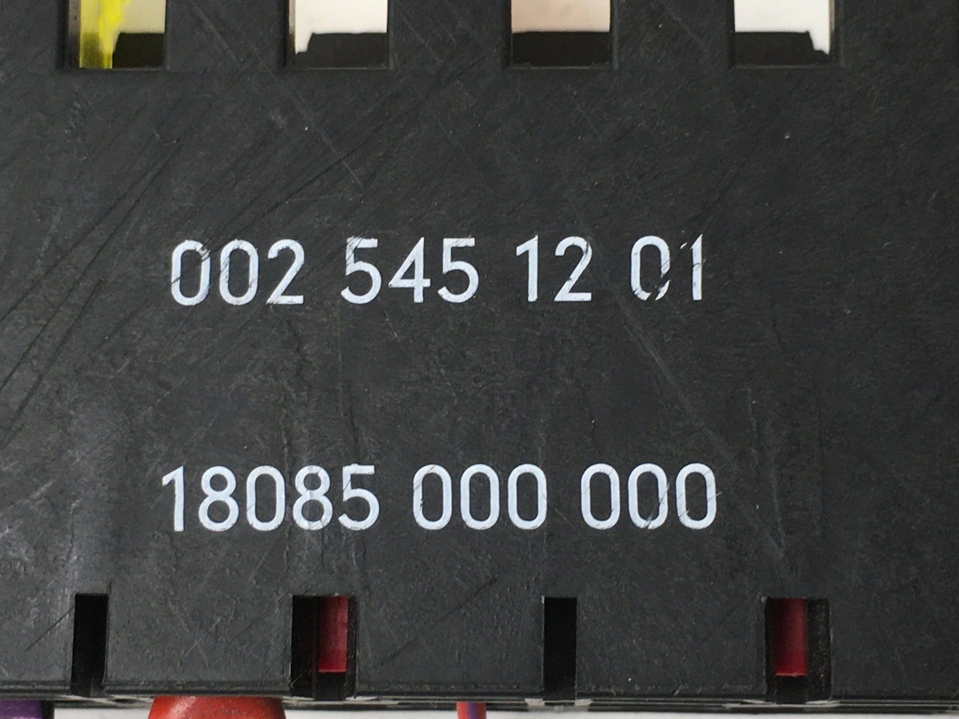 Caja fusibles Mercedes 0025451201 - 0025451201