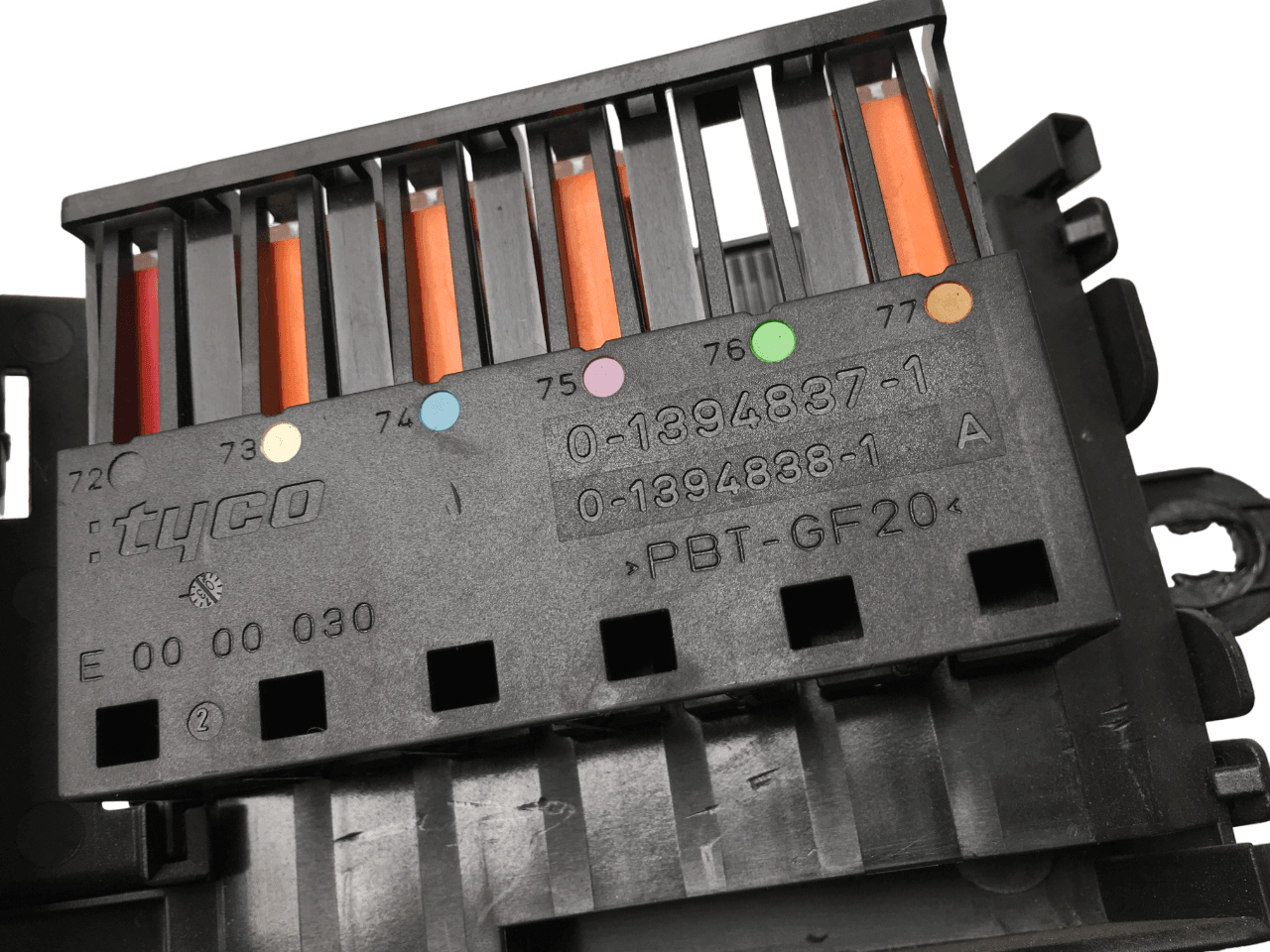 Caja fusibles Mercedes E A2115460641 - A2115460641