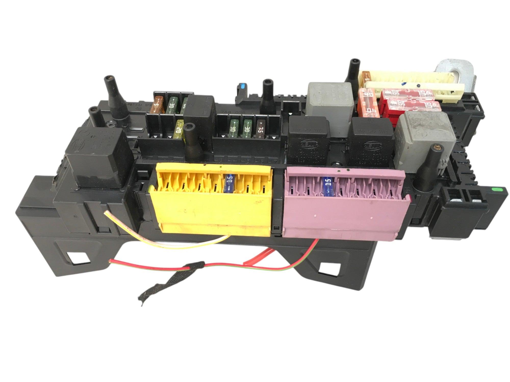 Caja Fusibles Mercedes GLK X204 - 017187811