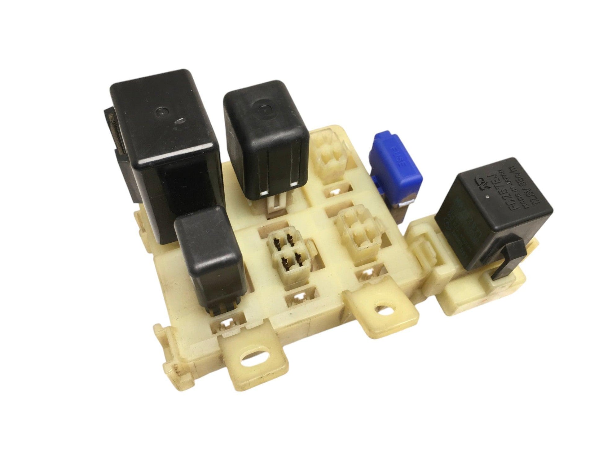 Caja Fusibles Mitsubishi Pajero II - MB183865