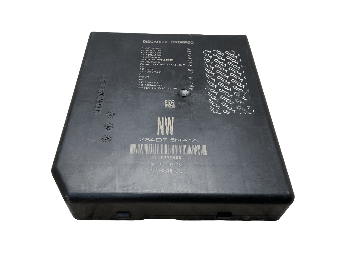 Caja fusibles Nissan Qashqai II 14-21 - 5CH811F03