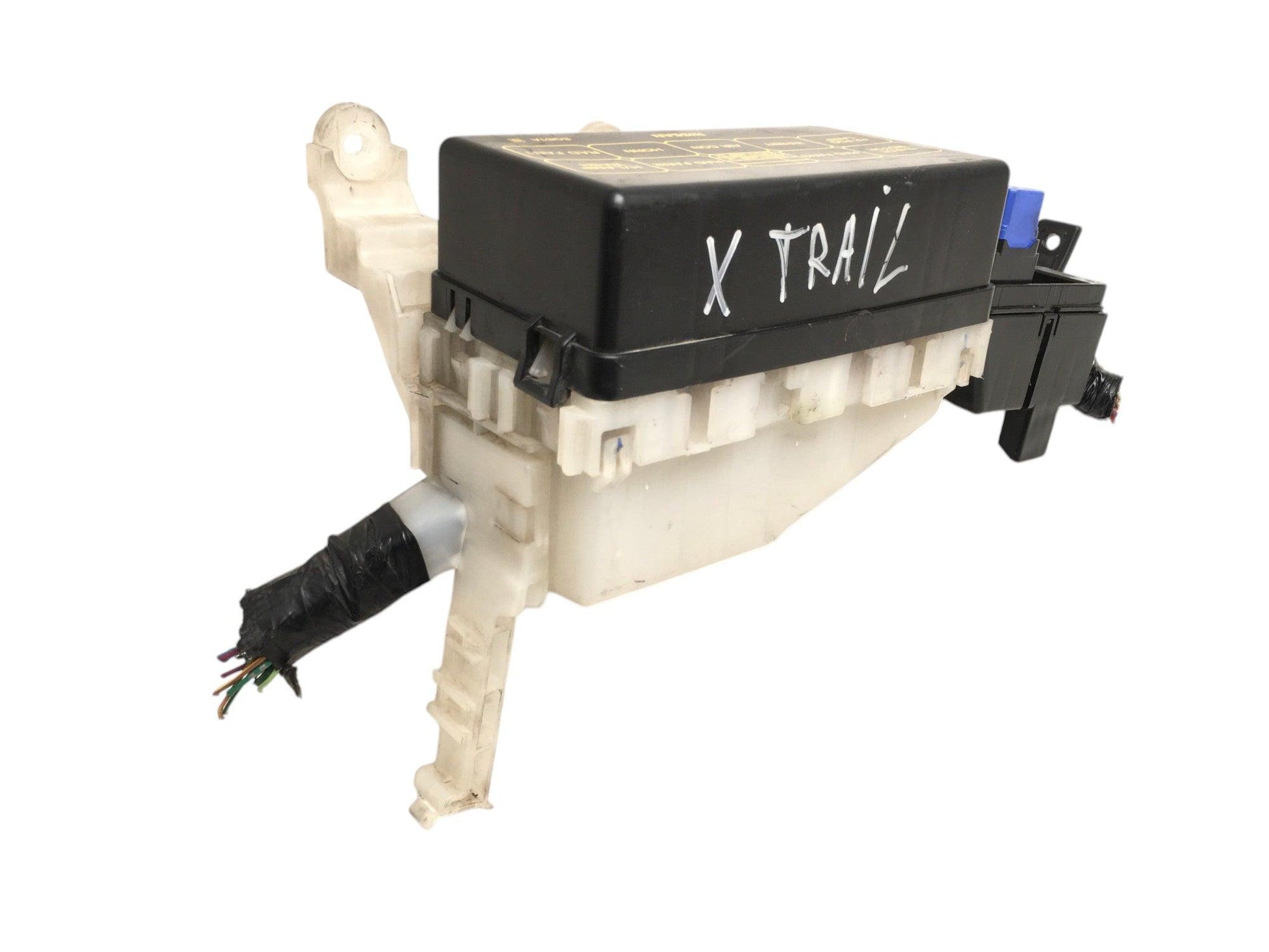 Caja Fusibles Nissan X-Trail T30 - 243834M460