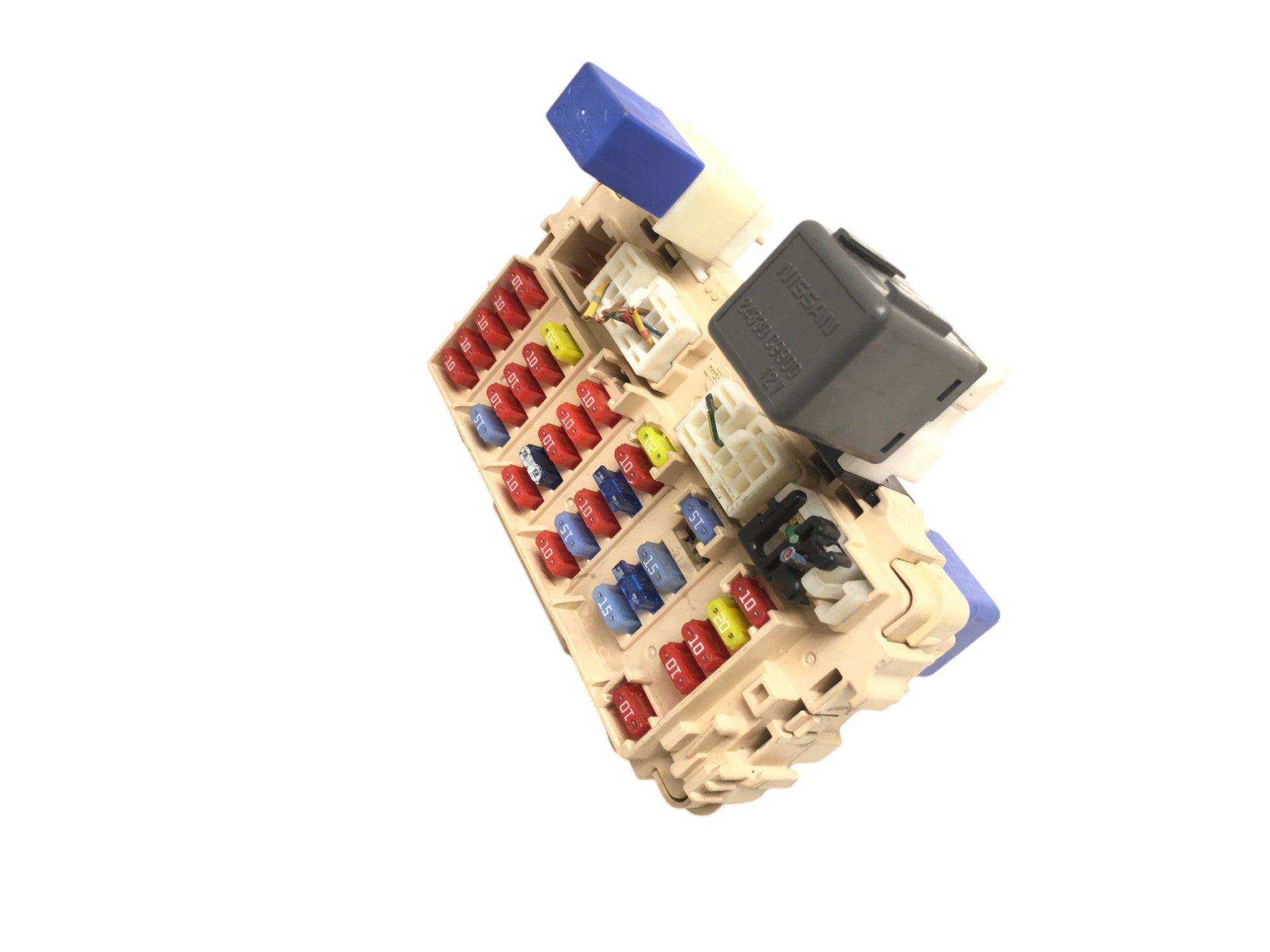 Caja Fusibles Nissan X - Trail T30 - 2523079981