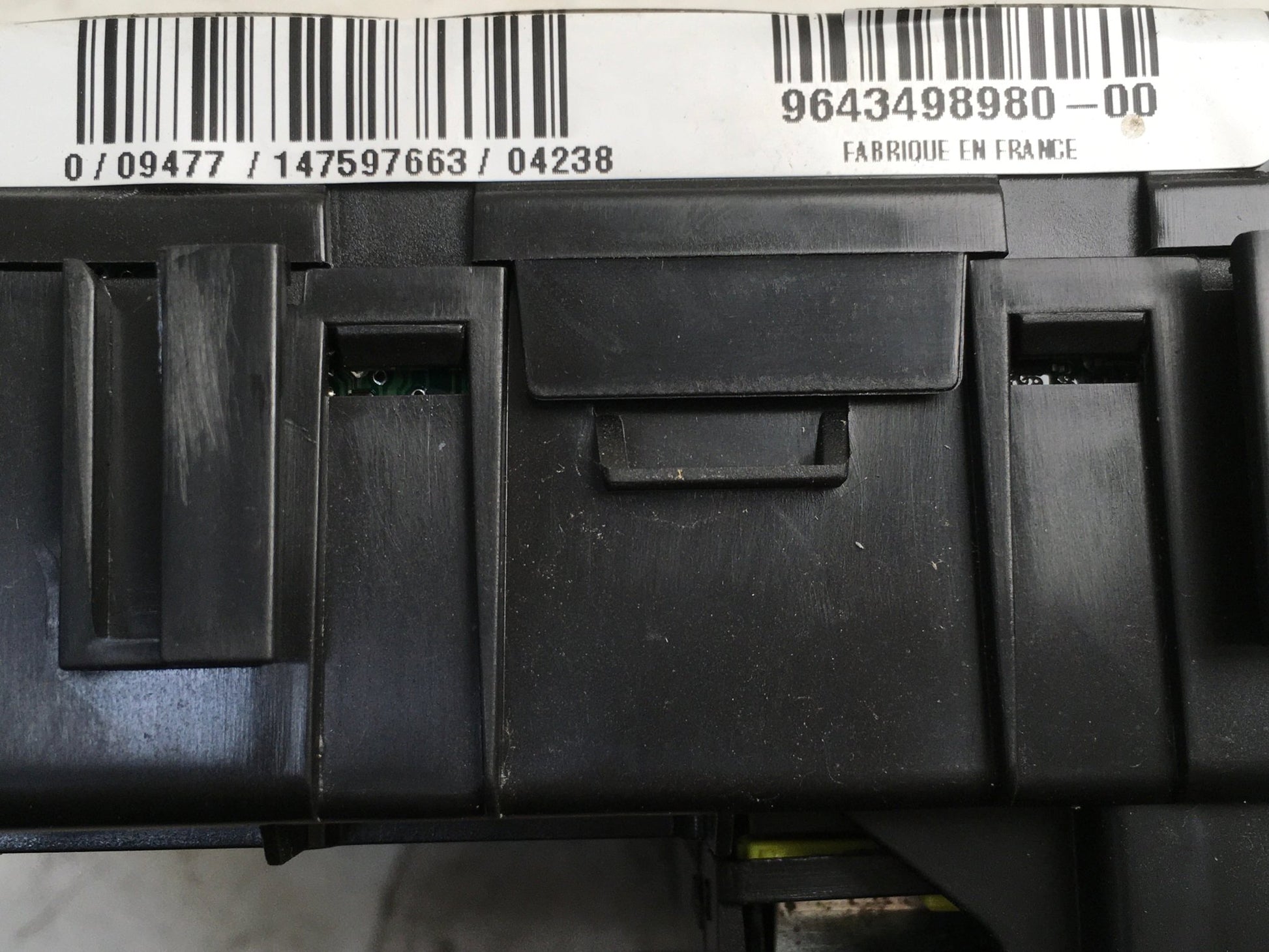 Caja Fusibles PSA 9643498980 - 9643498980