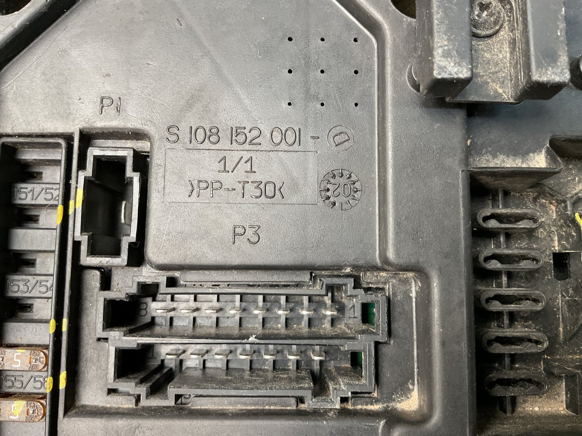 Caja Fusibles Sharan Galaxy Alhambra 96 - 10 - S120042300A