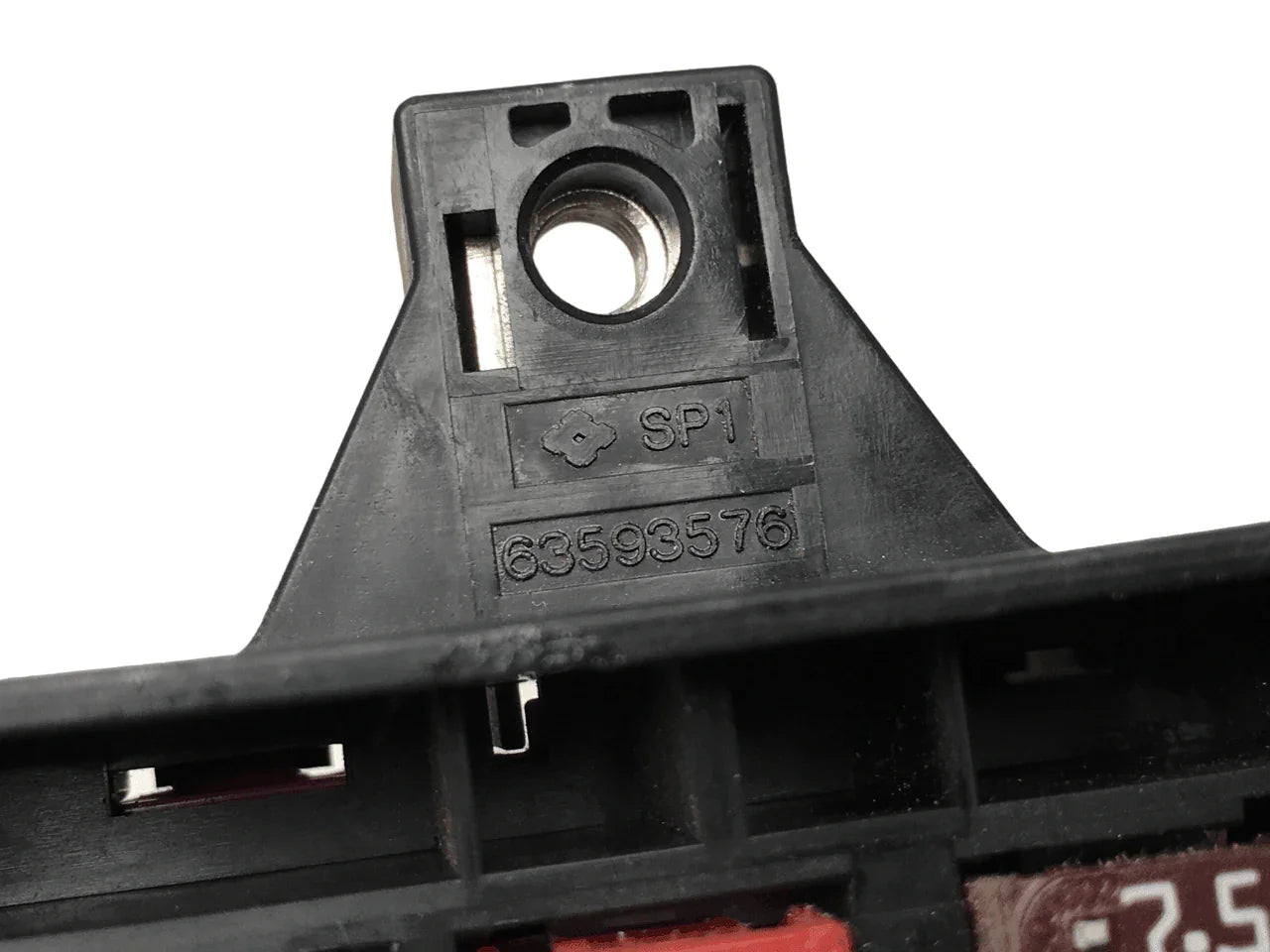 Caja fusibles Skoda Fabia II 63593576