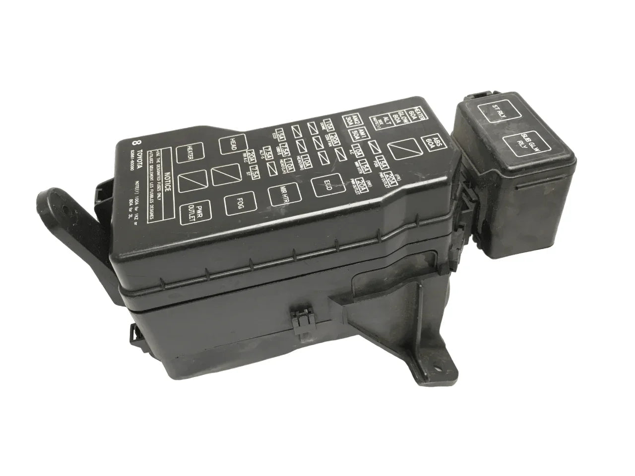 Caja Fusibles Toyota Rav4 Land Cruiser Prado J90 8266160090
