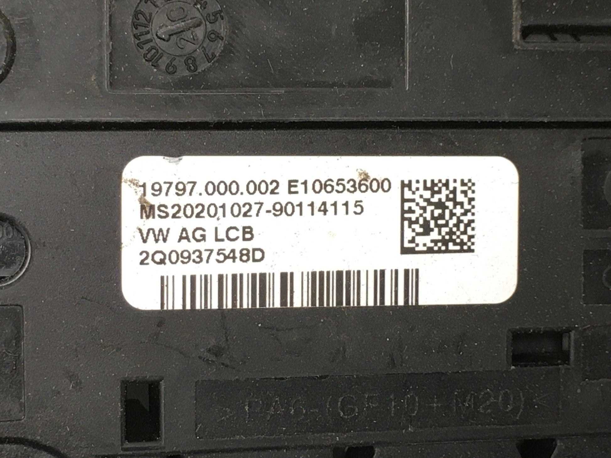 Caja Fusibles VW 2Q0937548D - 2Q0937548D