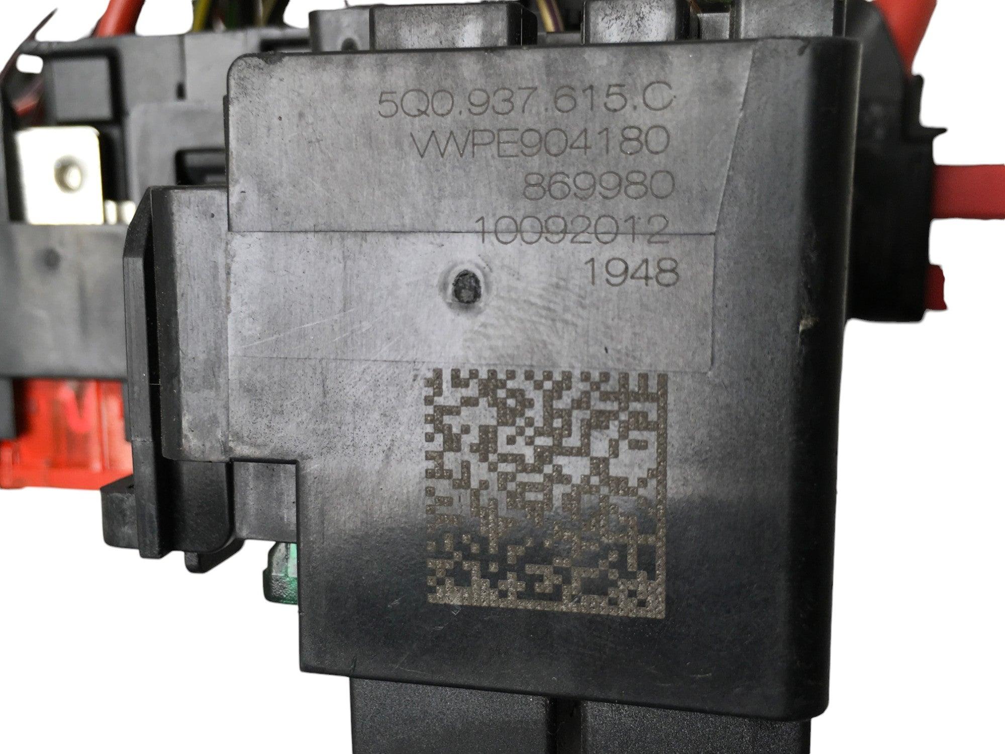 Caja Fusibles VW 5Q0937615C - 5Q0937615C _