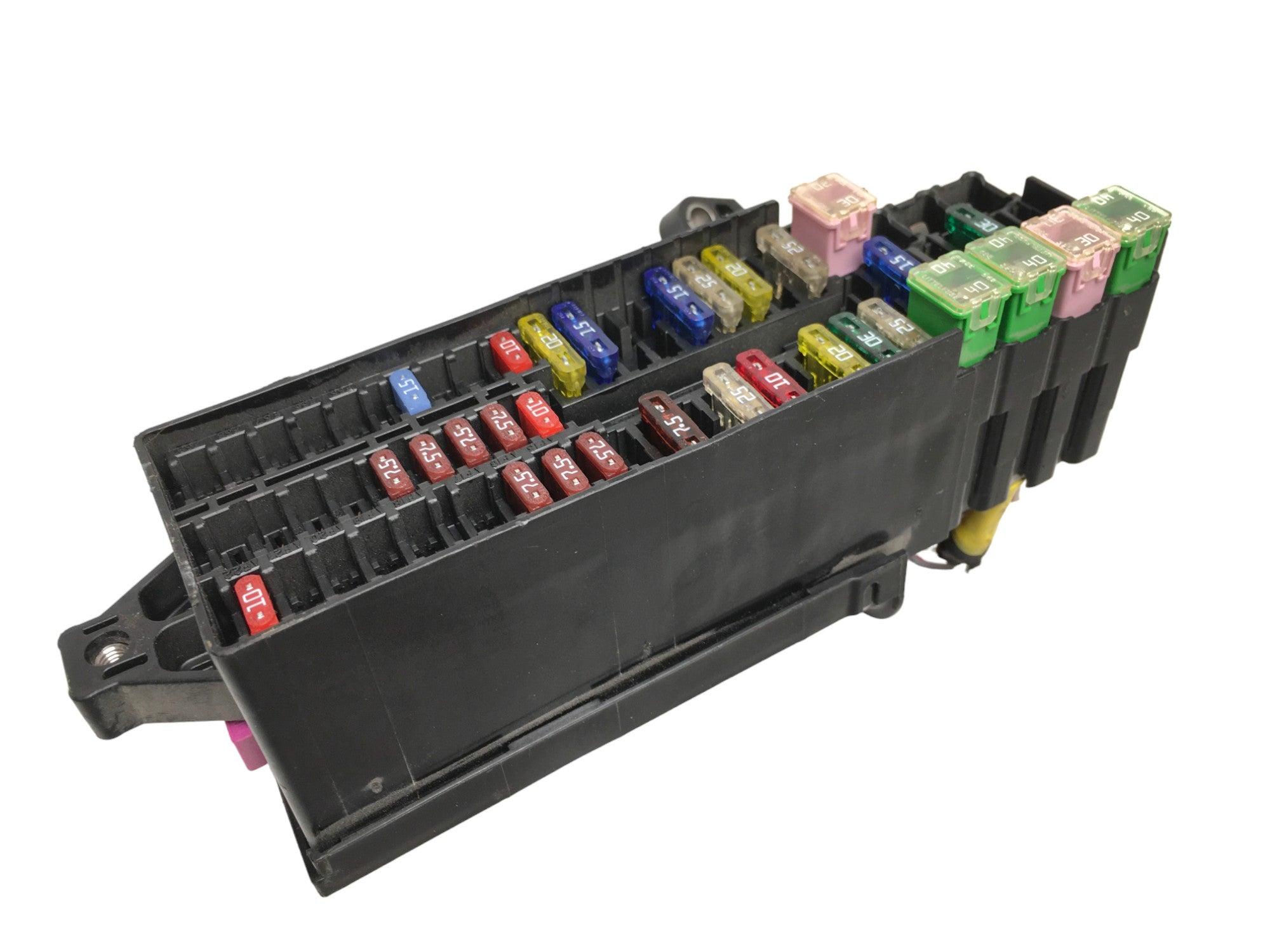 Caja fusibles VW 6C0937615A - 6C0937615A