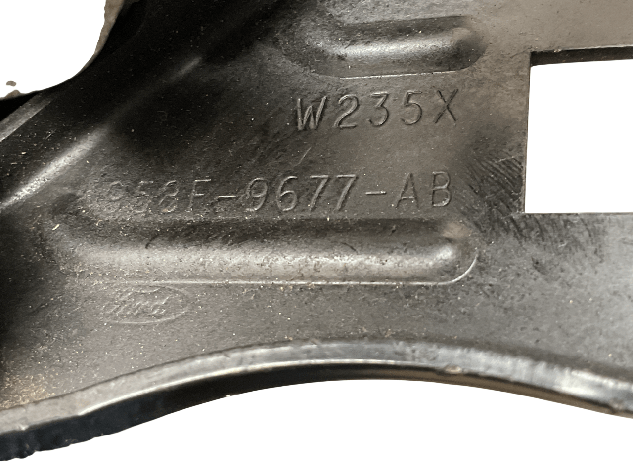 Caja Mariposa Ford 95BF9B989DA - 95BF9B989DA