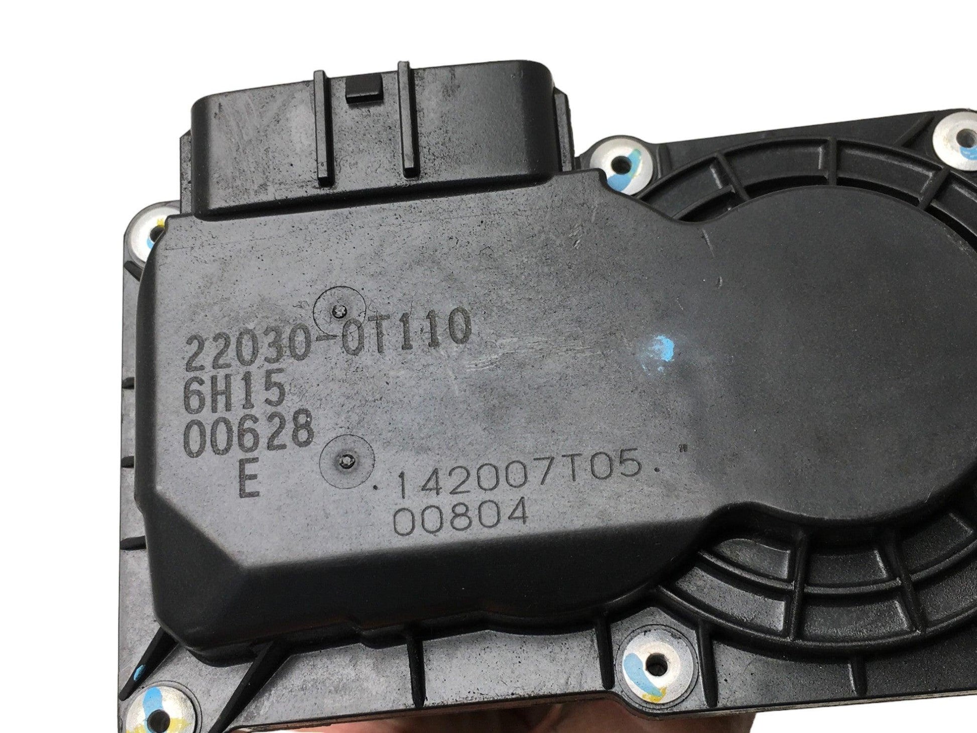 Caja Mariposa Toyota 220300T110 - 220300T110