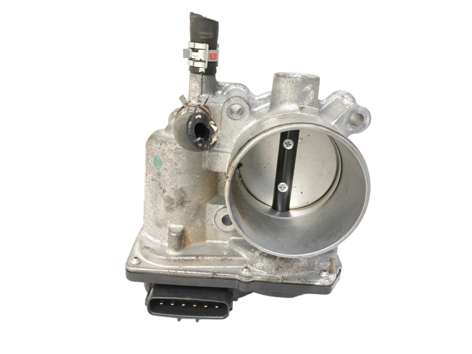 Caja Mariposa Toyota 2203037060 - 2203037060