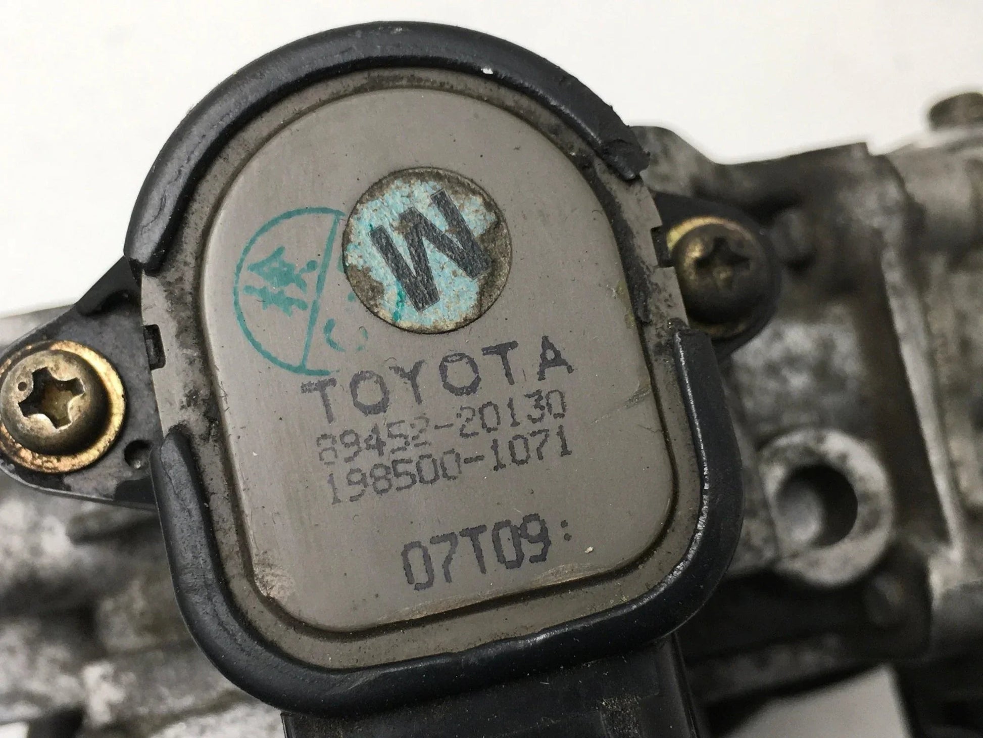 Caja mariposa Toyota 8945220130