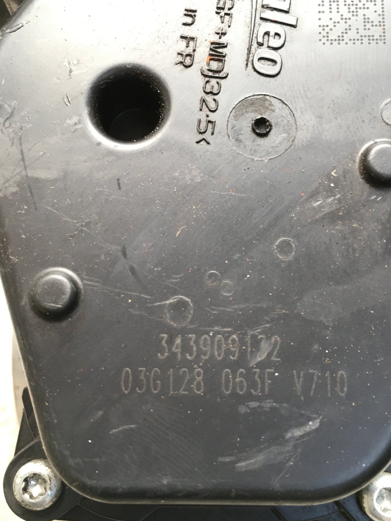 Caja Mariposa VW 03G128063F - 03G128063F