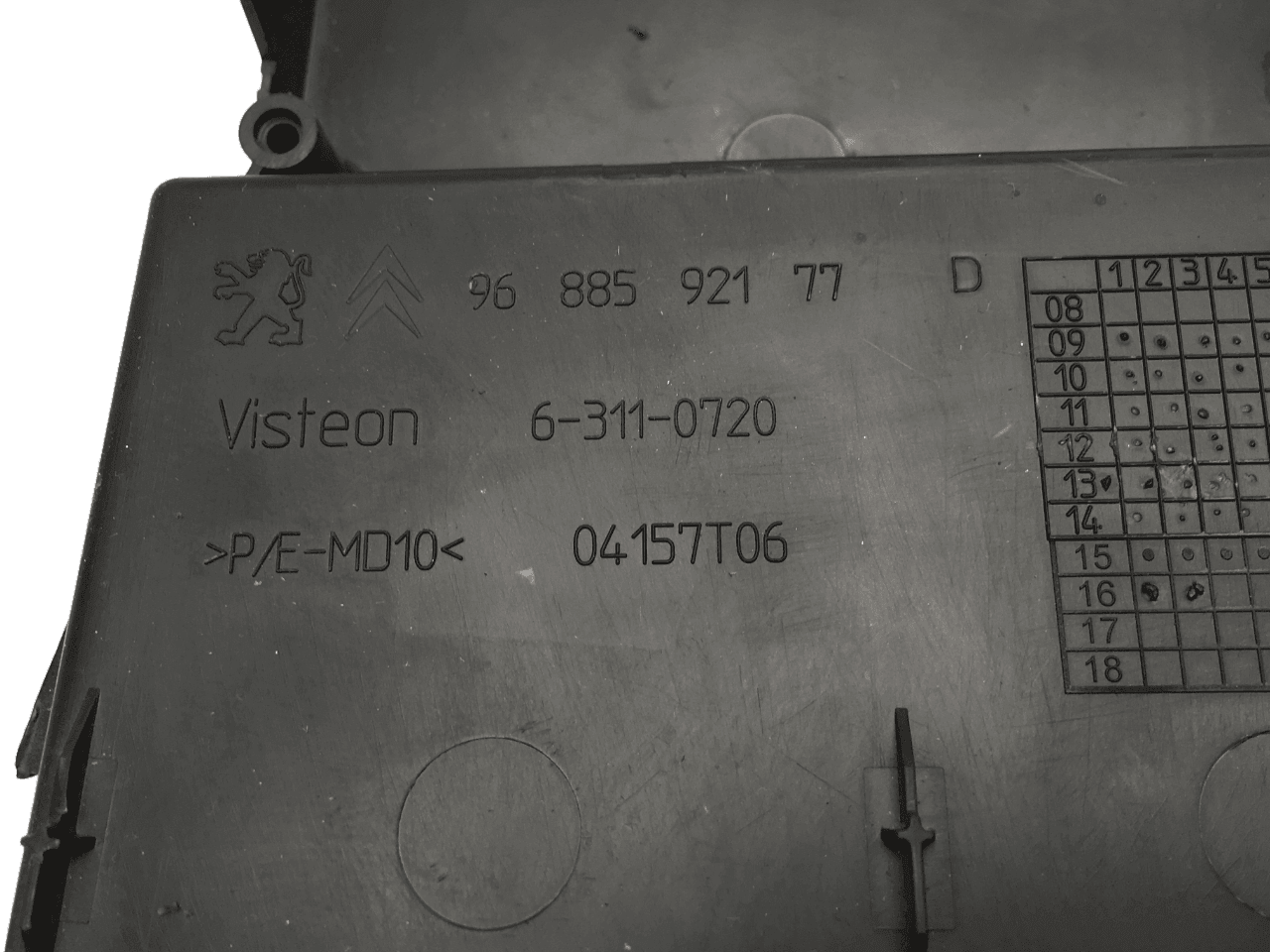 Cajon central Citroen Peugeot 9688592177D - 9688592177