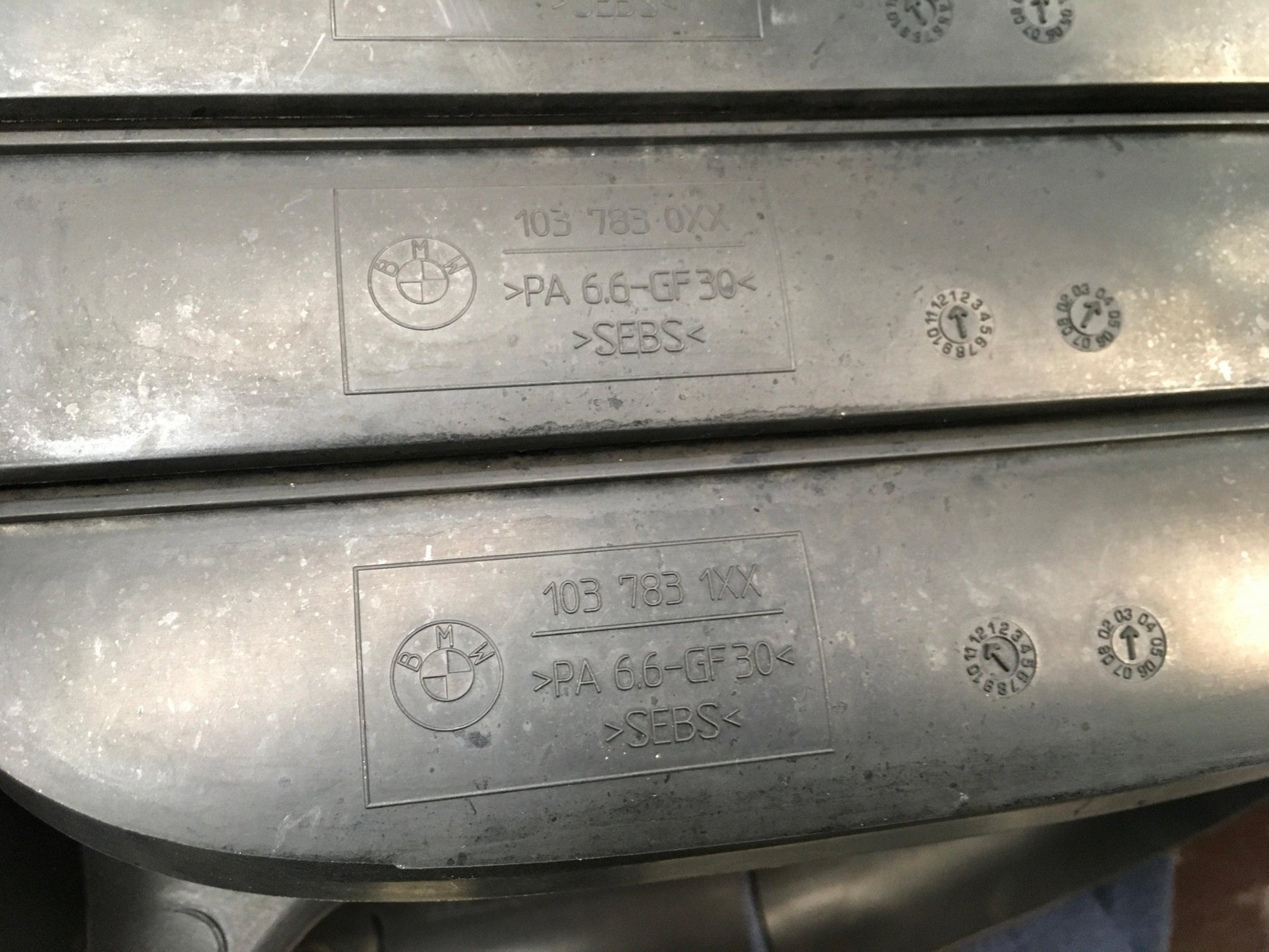 Canalizadores frontales BMW 5 E60 - 1037830XX