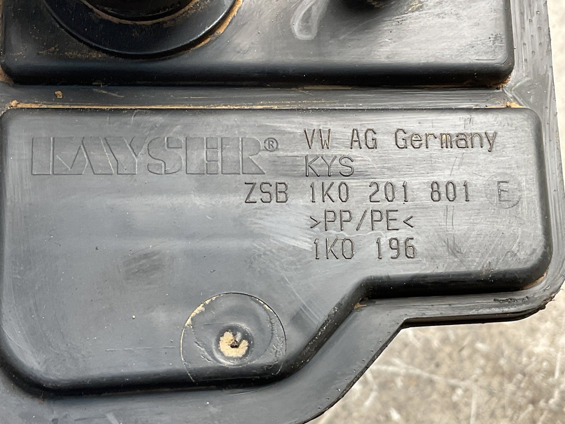 Canister carbón activo VW 1K0201801E - 1K0201801E