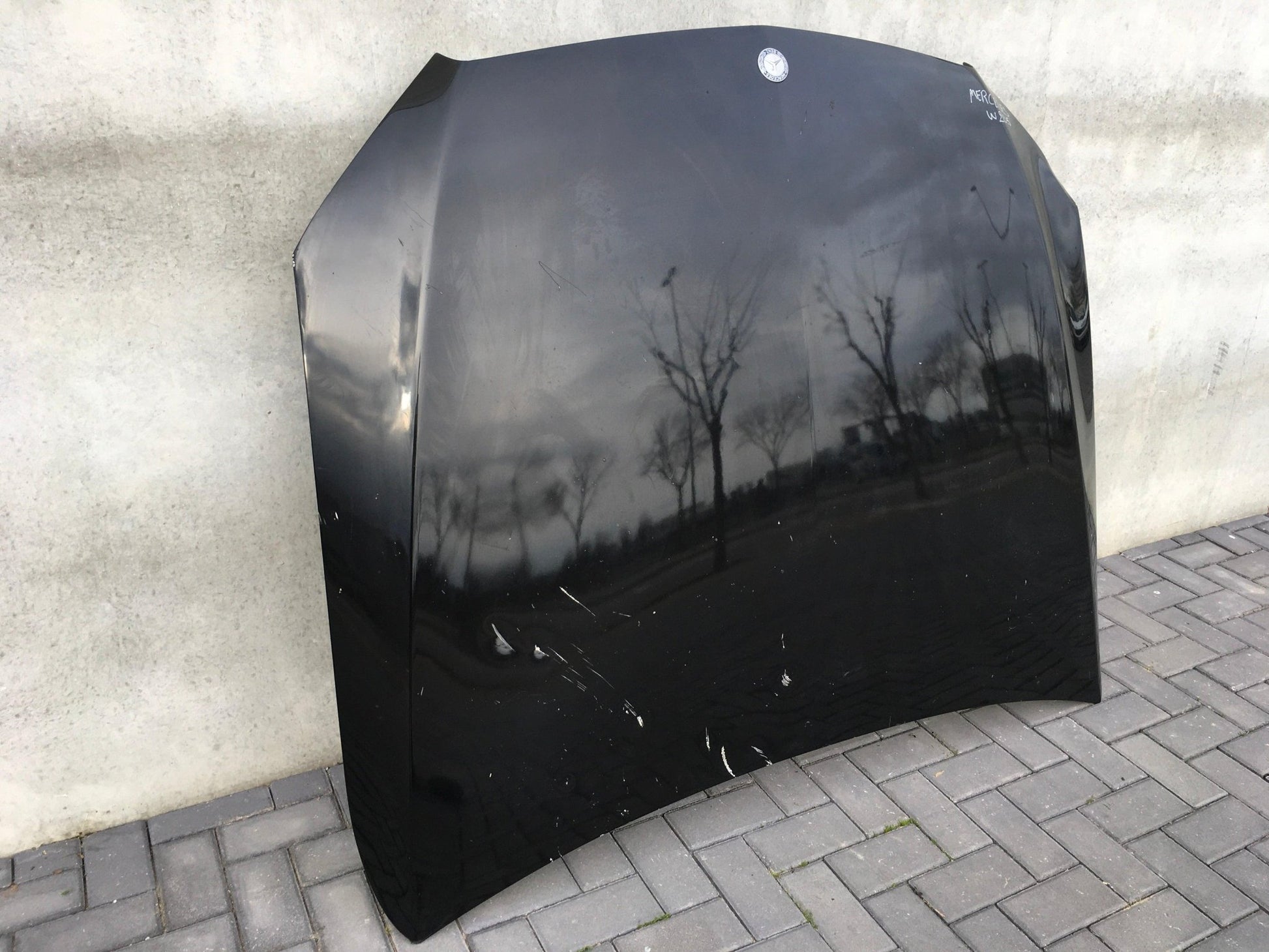 Capot Mercedes C C205 - A2058800357