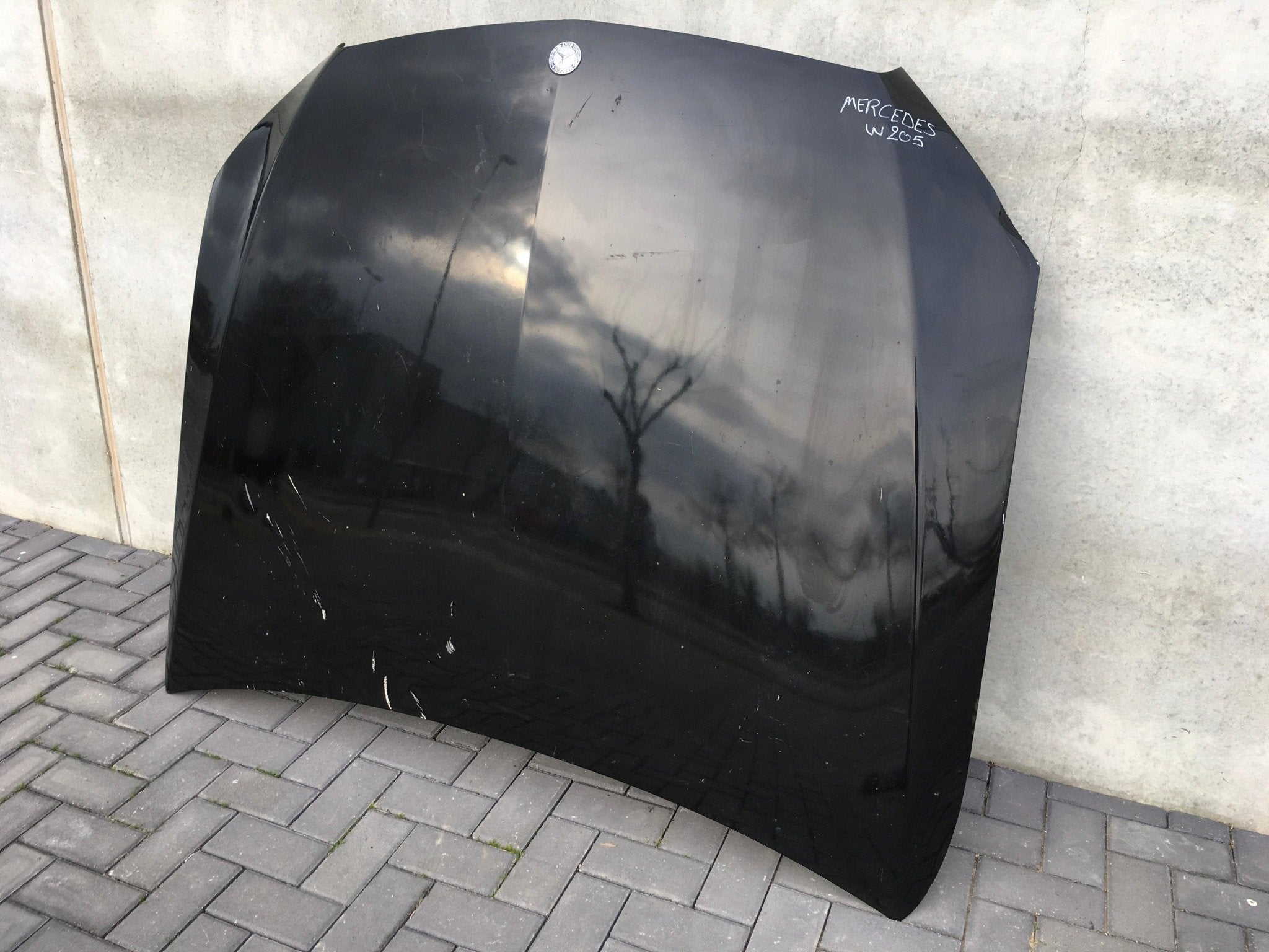 Capot Mercedes C C205 - A2058800357