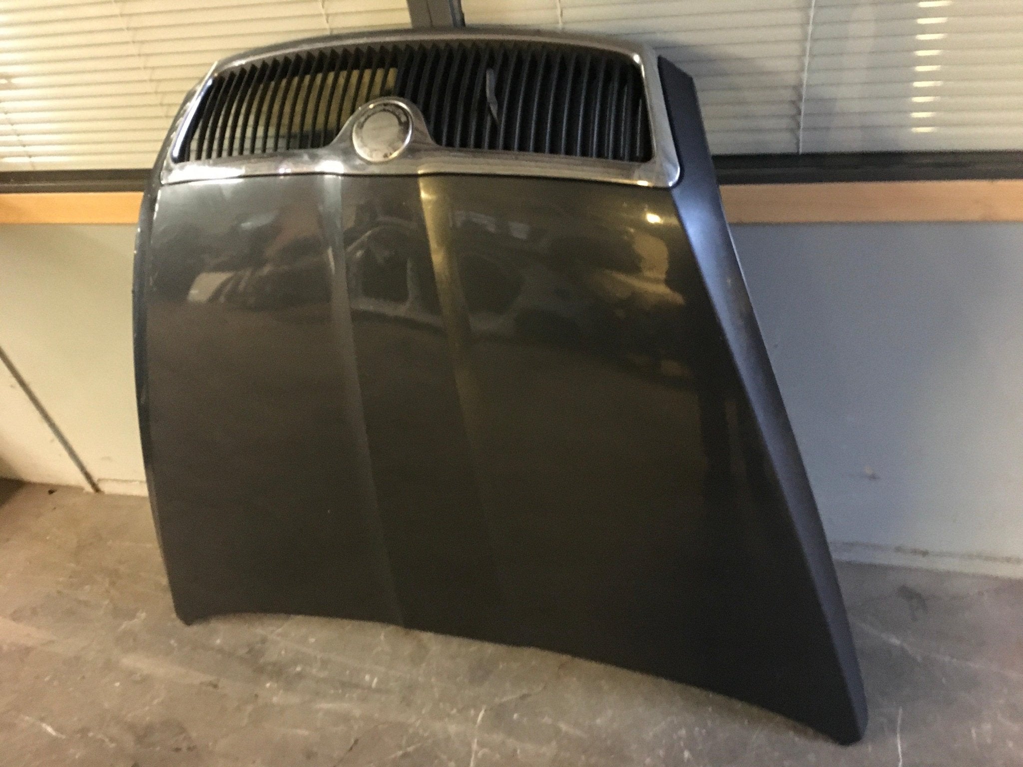 Capot Skoda Octavia II 1Z0823031B - 1Z0823031B