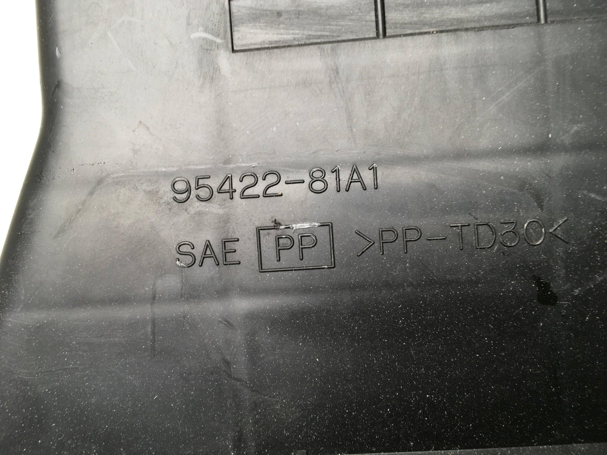 Carcasa Calentador Suzuki Jimny SN - 9542281A1