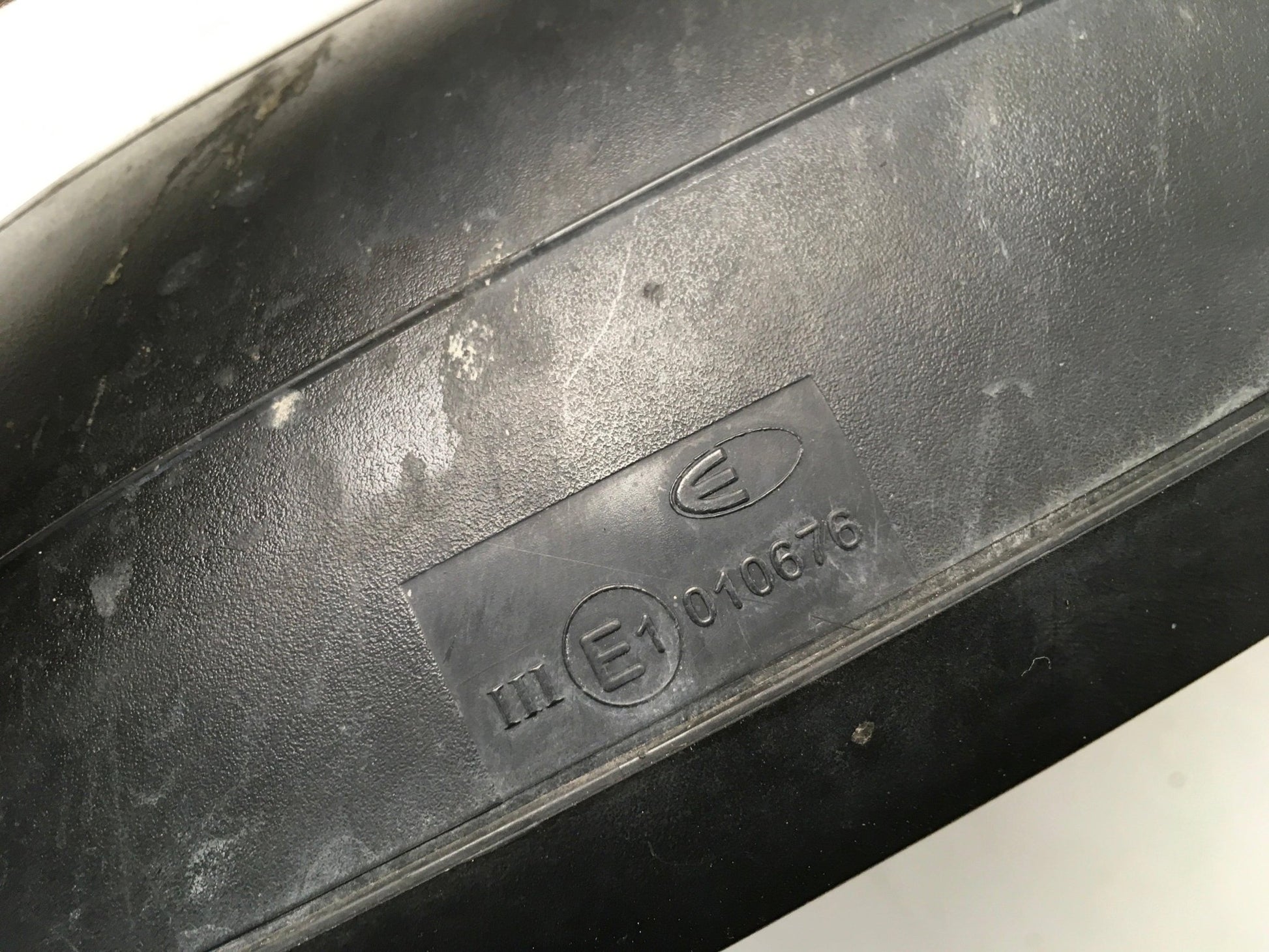 Carcasa retrovisor Izquierdo Opel Corsa C - E1010676