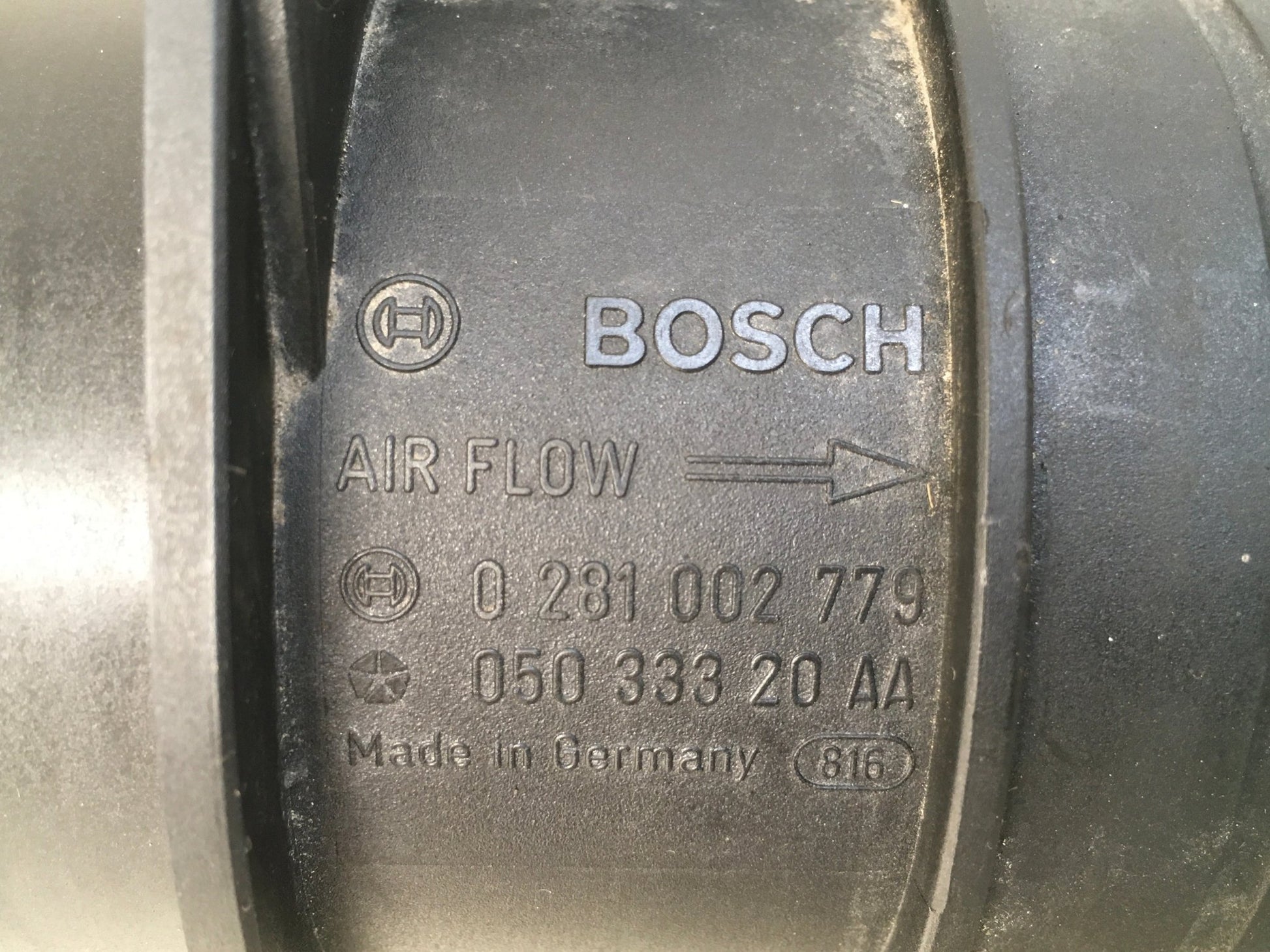 Caudalimetro Chrysler Jeep Dodge 05033320AA - 05033320AA