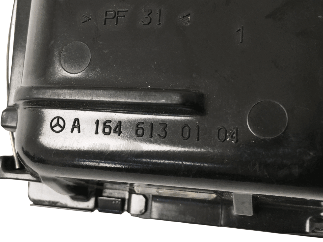 Cenicero Mercedes W163 - A1646130104