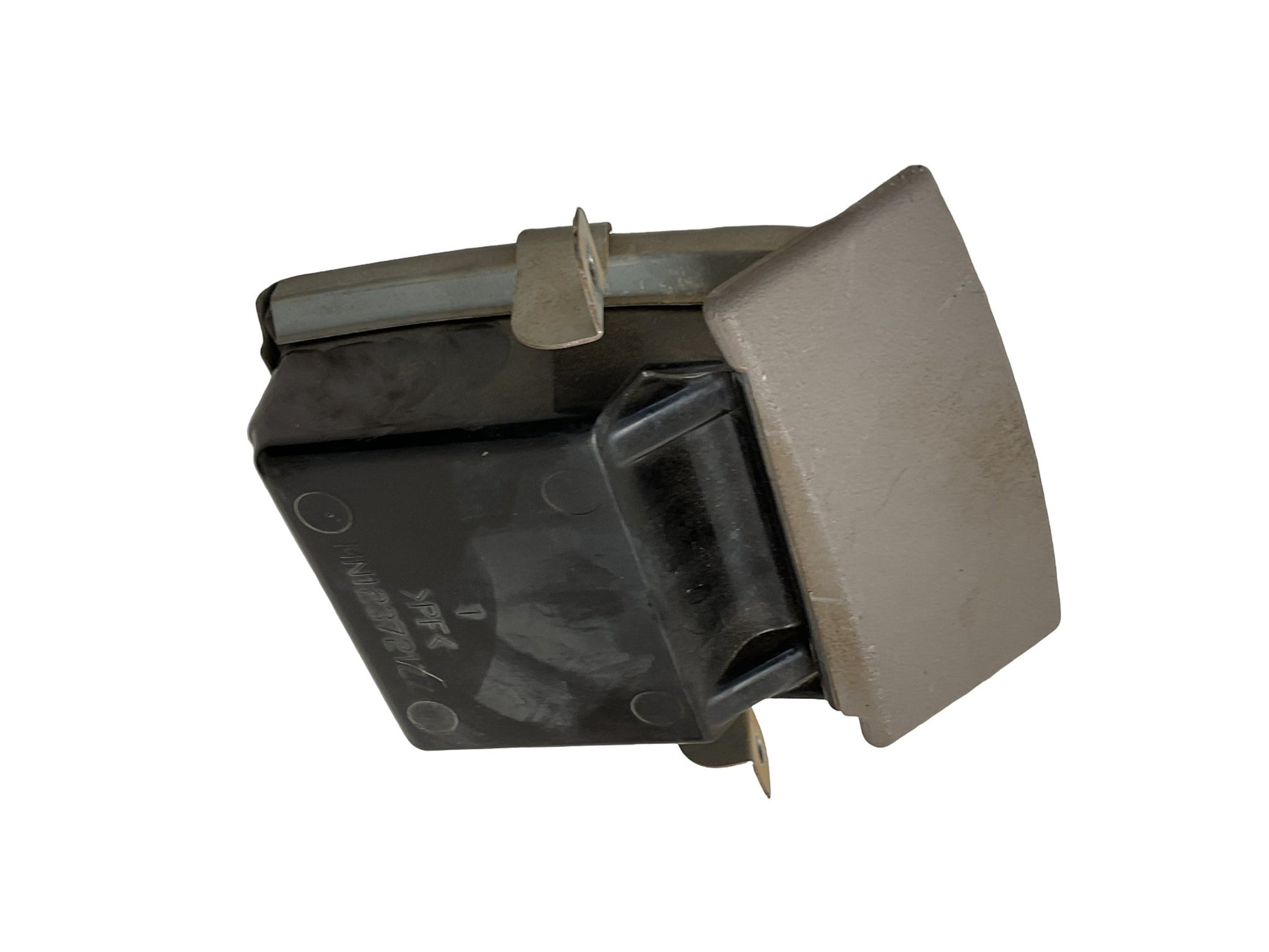 Cenicero Mitsubishi L200-Triton 05-15 - MN123721ZZ