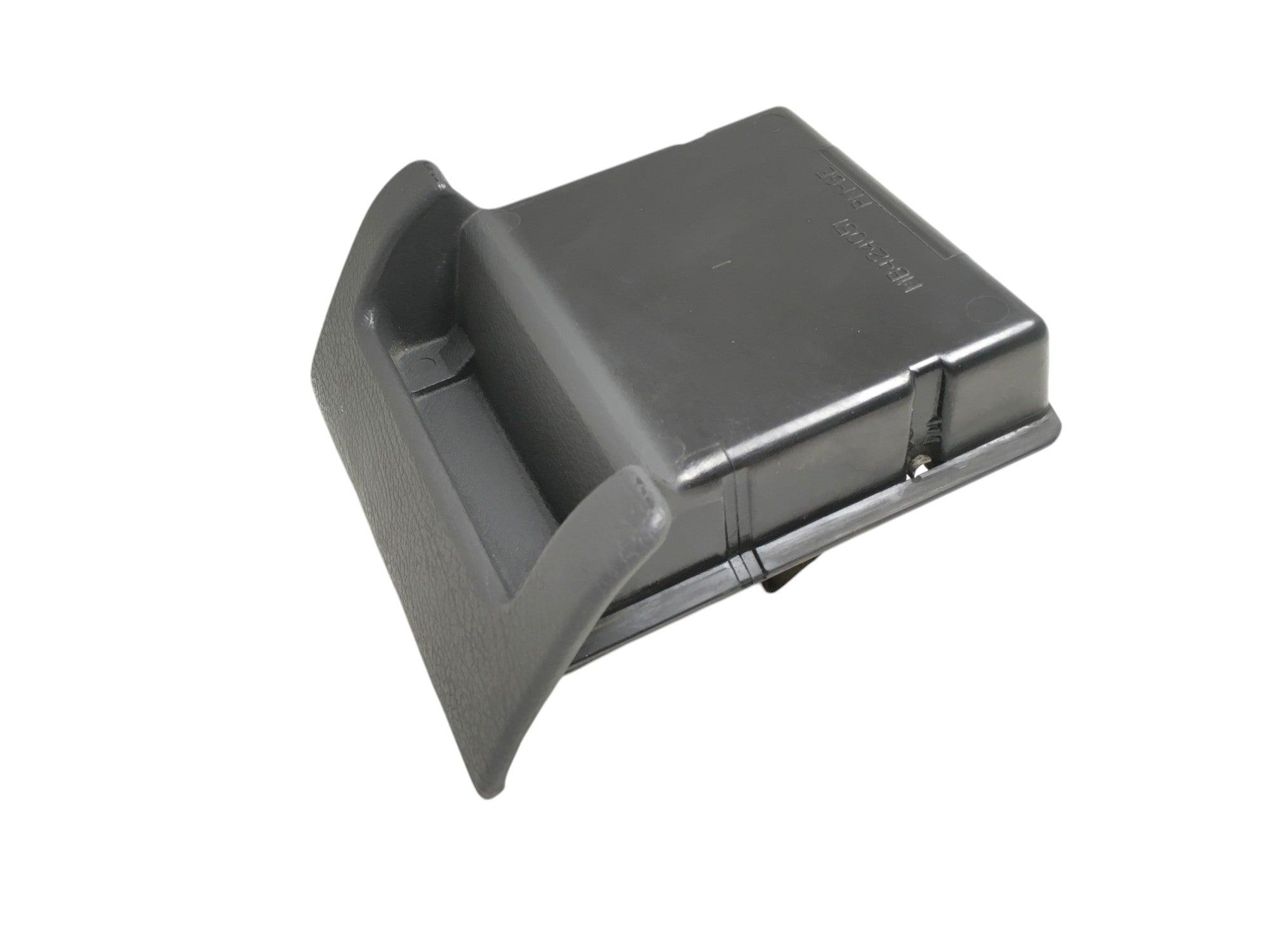 Cenicero Mitsubishi MB424051 - MB424051