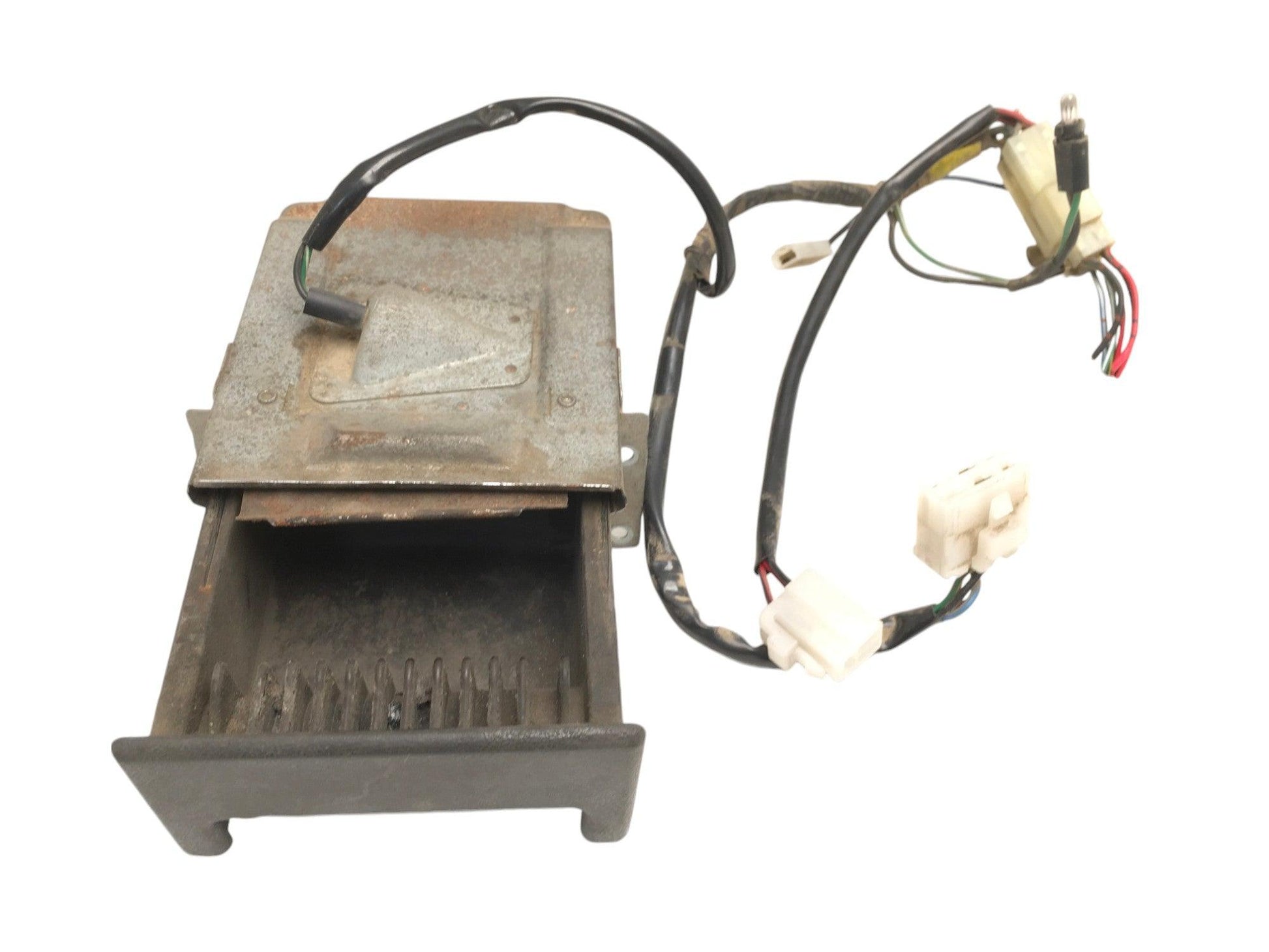 Cenicero Mitsubishi Montero - 