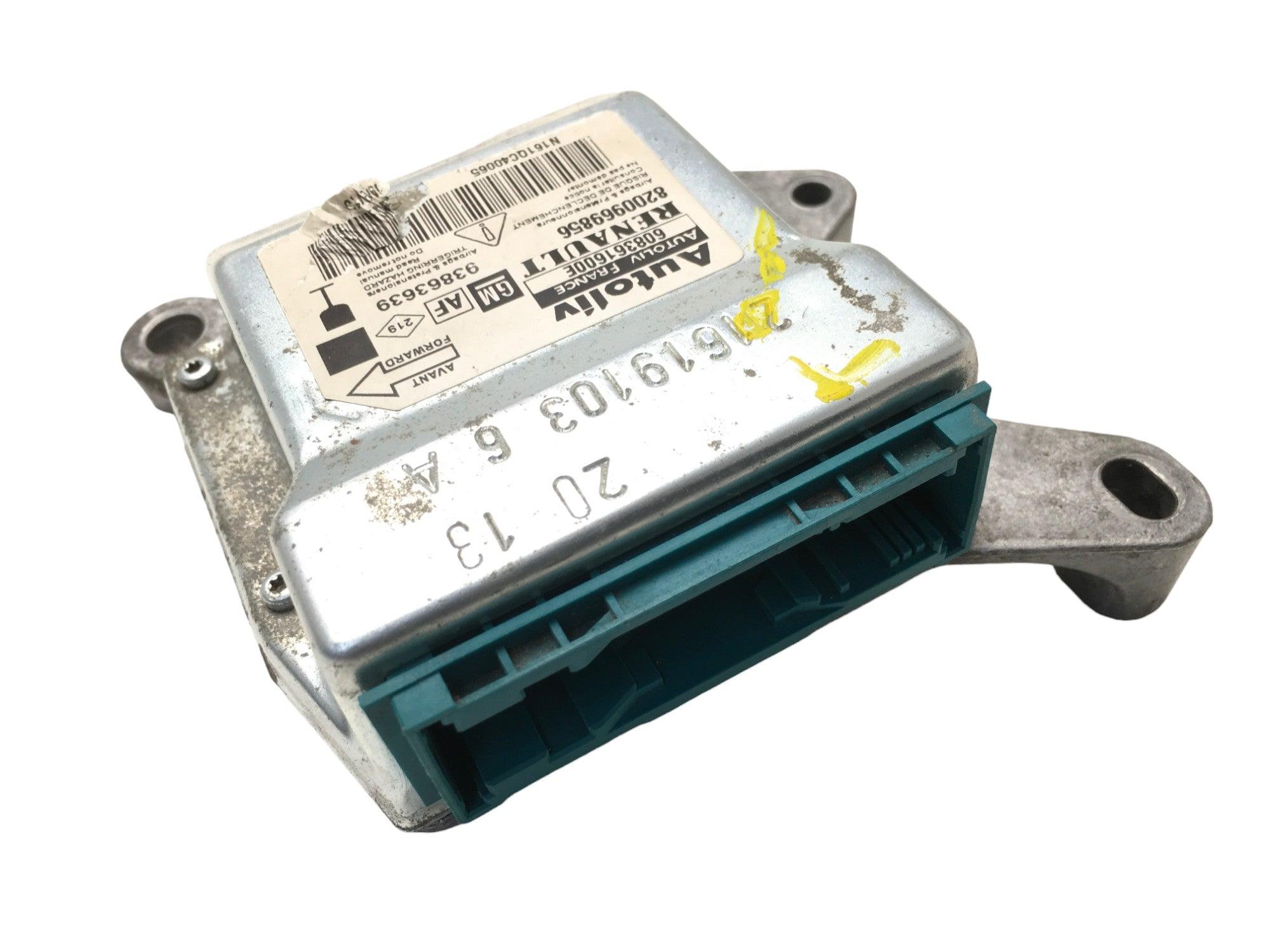 Centralita Airbag Renault Trafic II - 8200969856