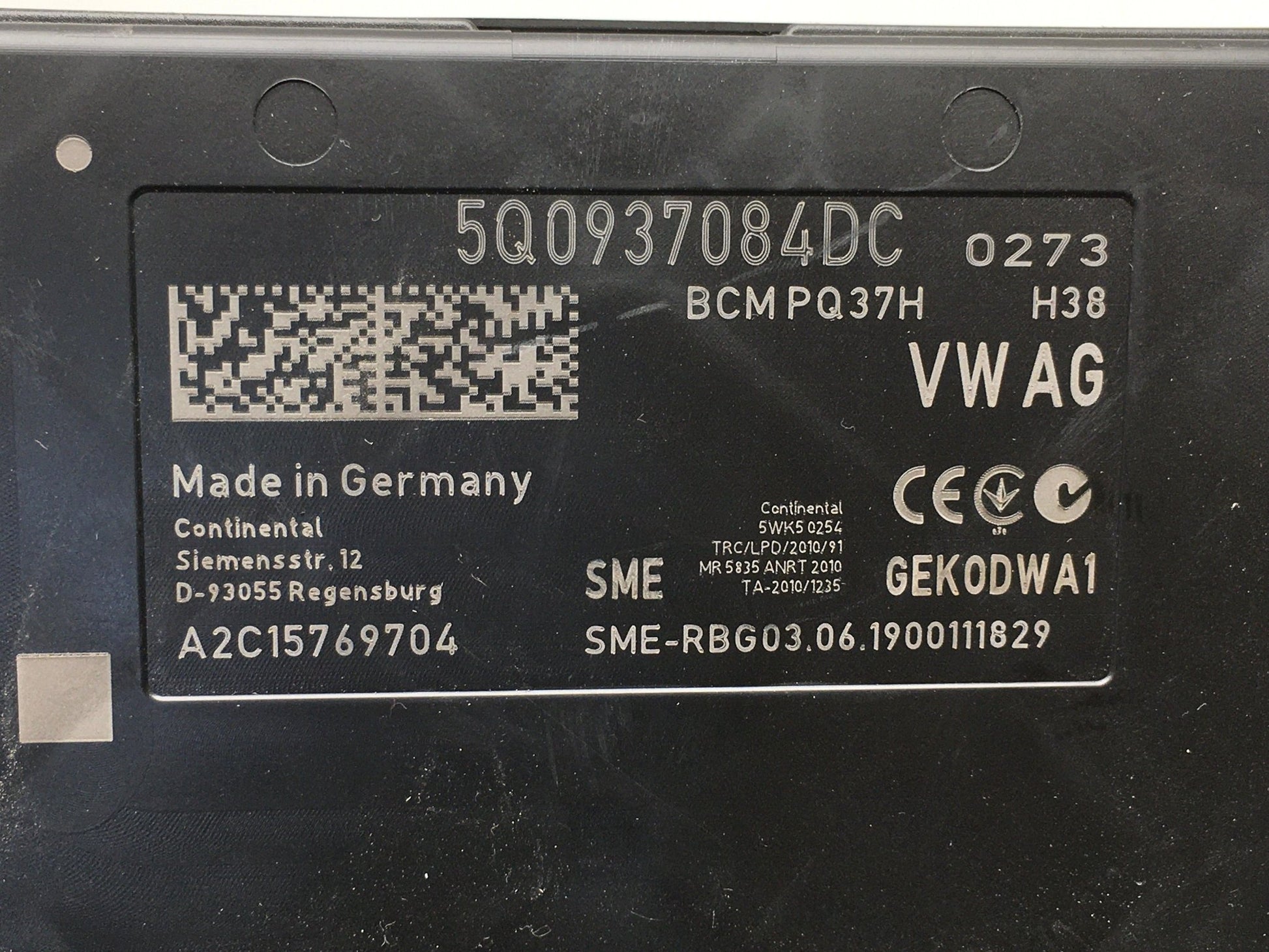 Centralita BCM Audi Volkswagen 5Q0937084DC - 5Q0937084DC