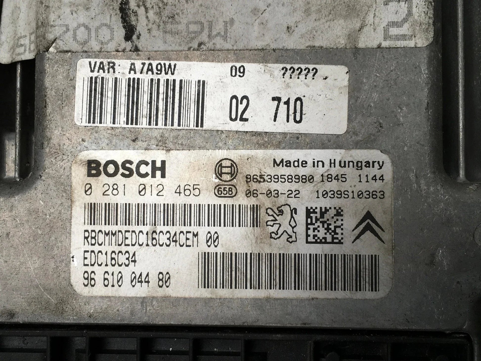 Centralita ECU motor PSA 9661004480