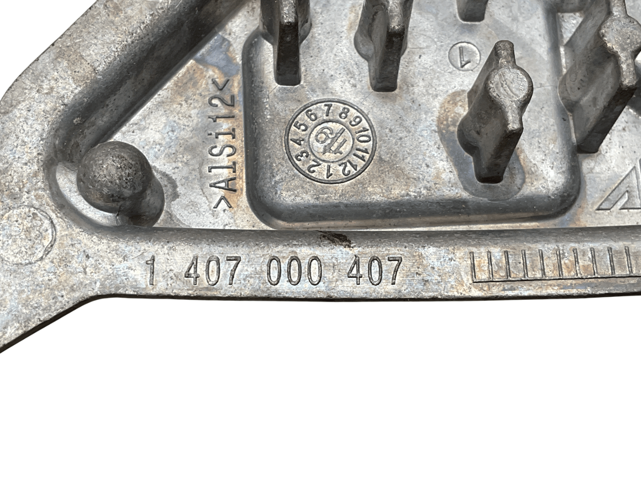 Centralita Faro dcho Dacia Duster 2017 - 2024 - 1407000407