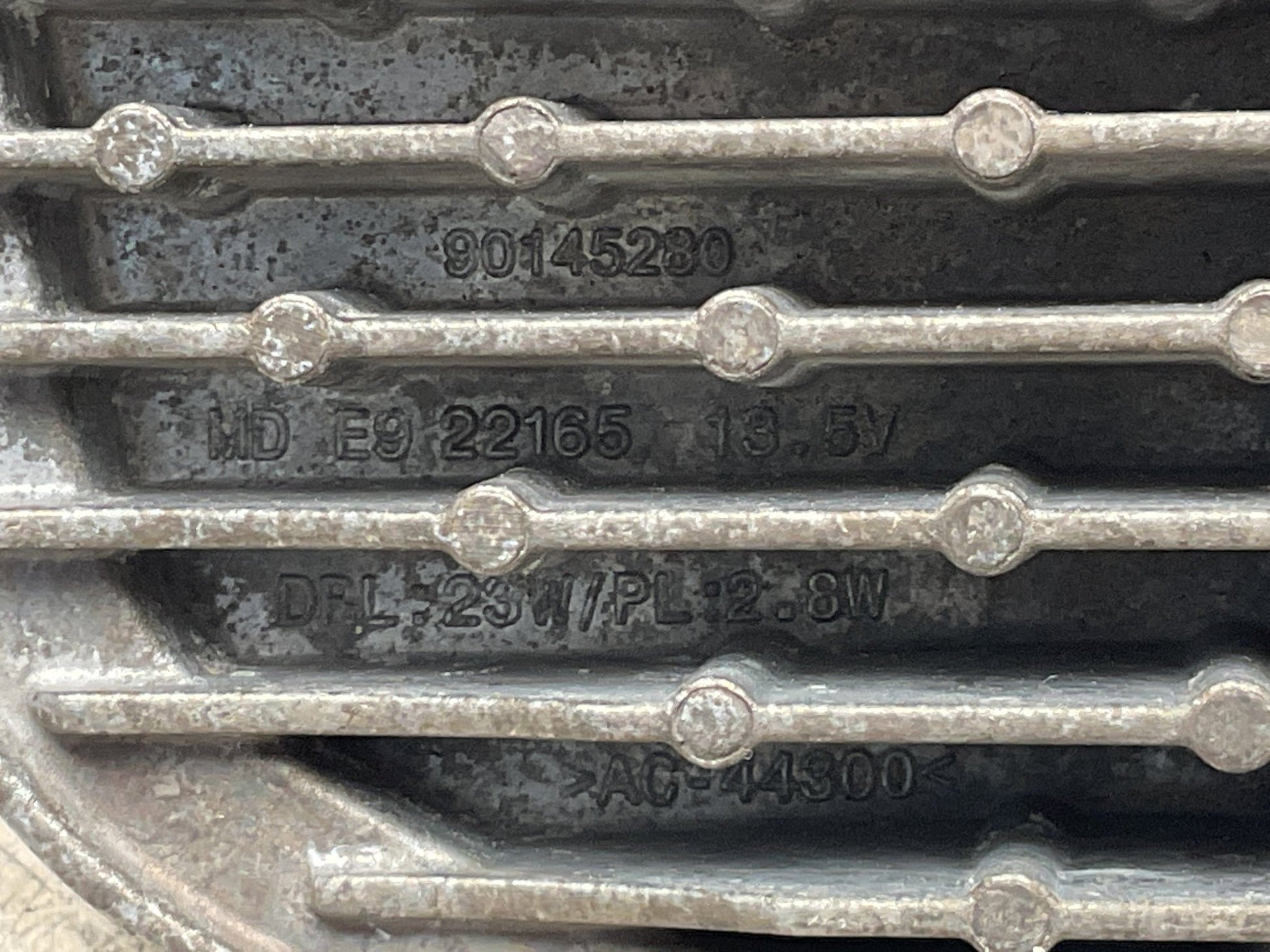 Centralita Faros BMW Serie 1 19 - 24 - 90145280