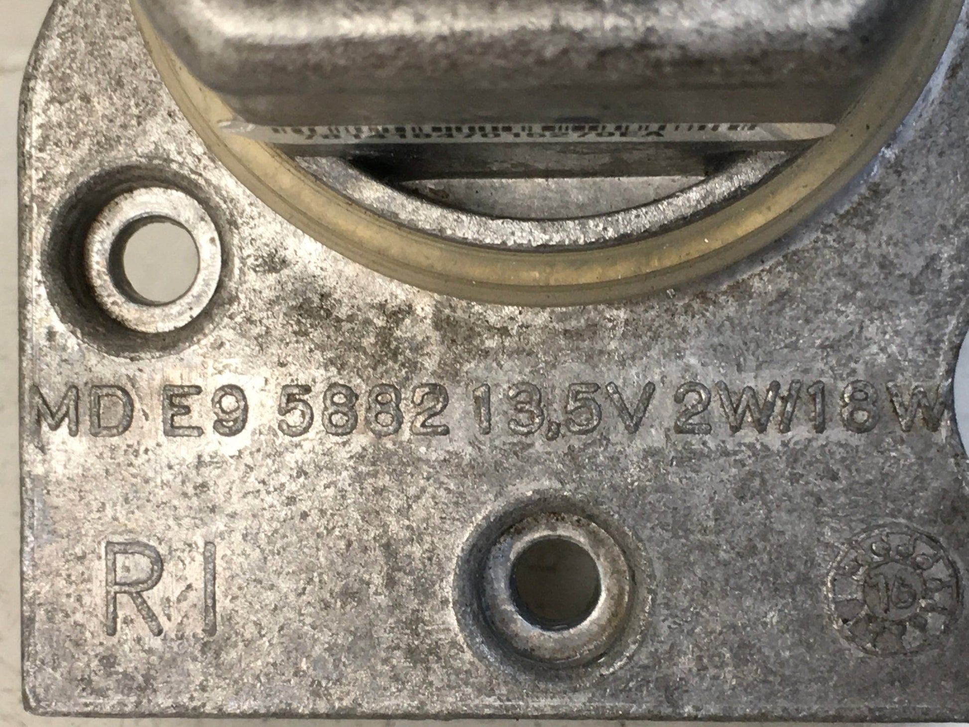 Centralita faros BMW X1 E84 - MDE9588213