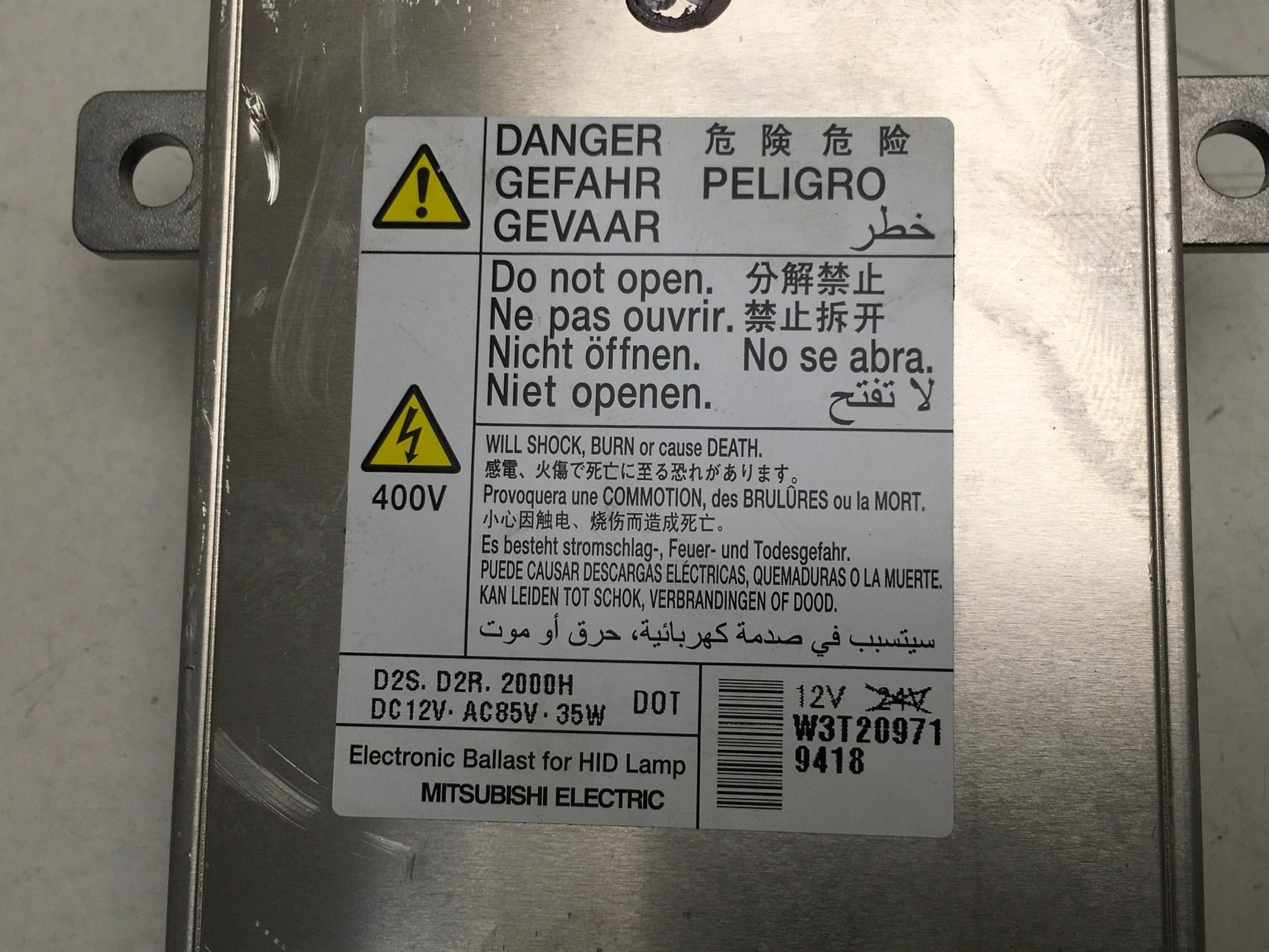 Centralita faros Mitsubishi W3T20971 - W3T20971