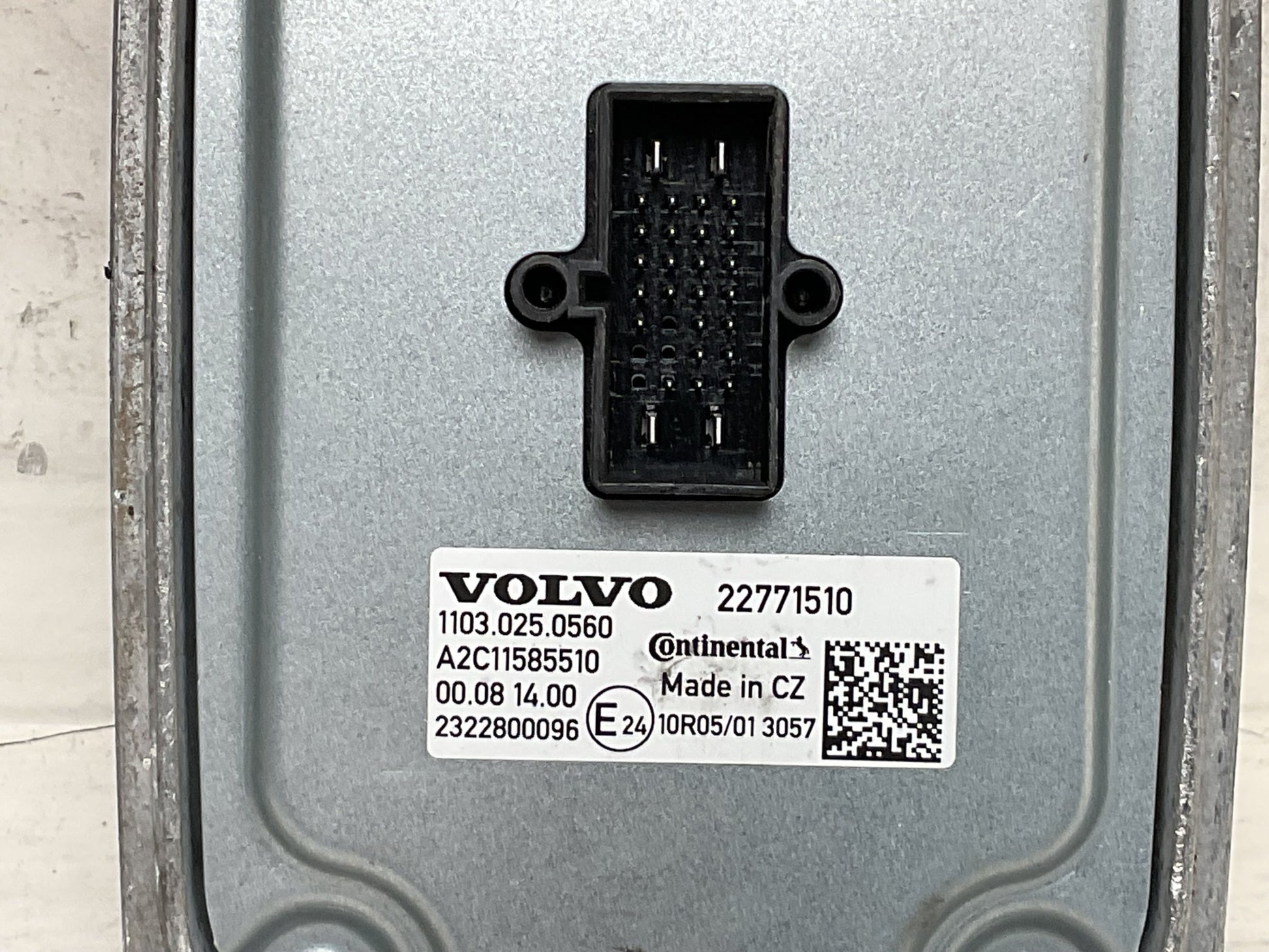 Centralita Faros Volvo XC60 II - 22771510