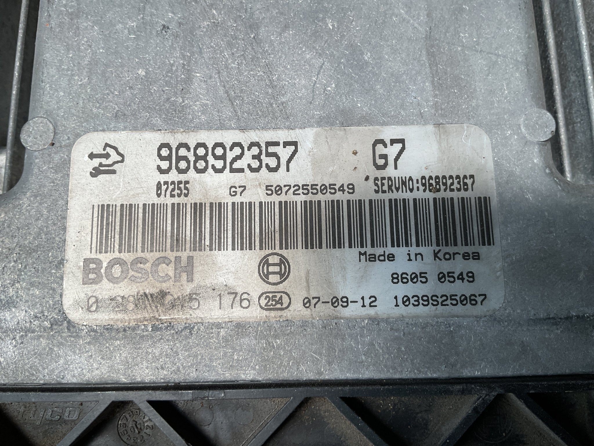 Centralita Motor Antara Captiva 06-15 2.0 - 96892357