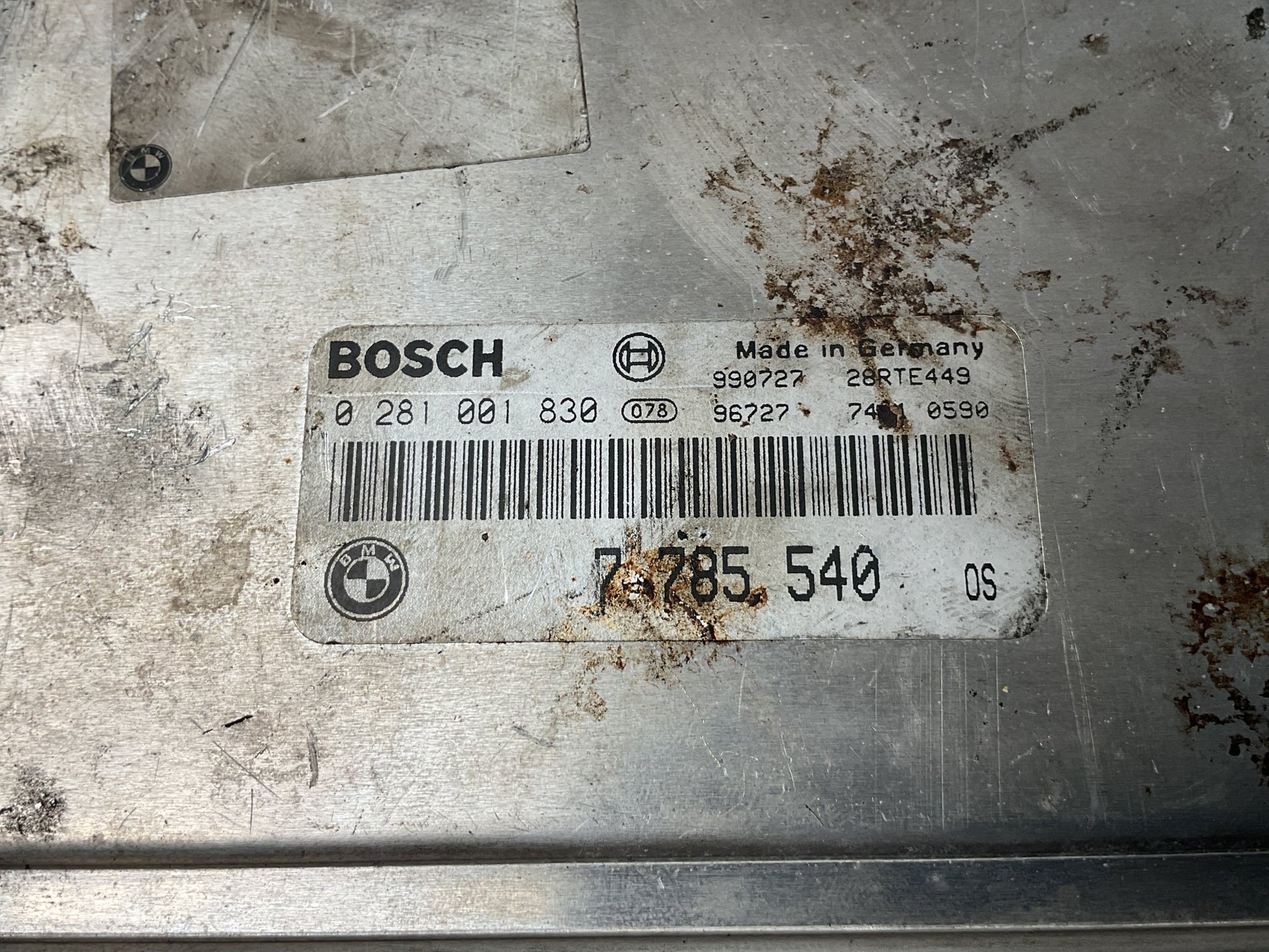 Centralita Motor BMW E39 - 7785540