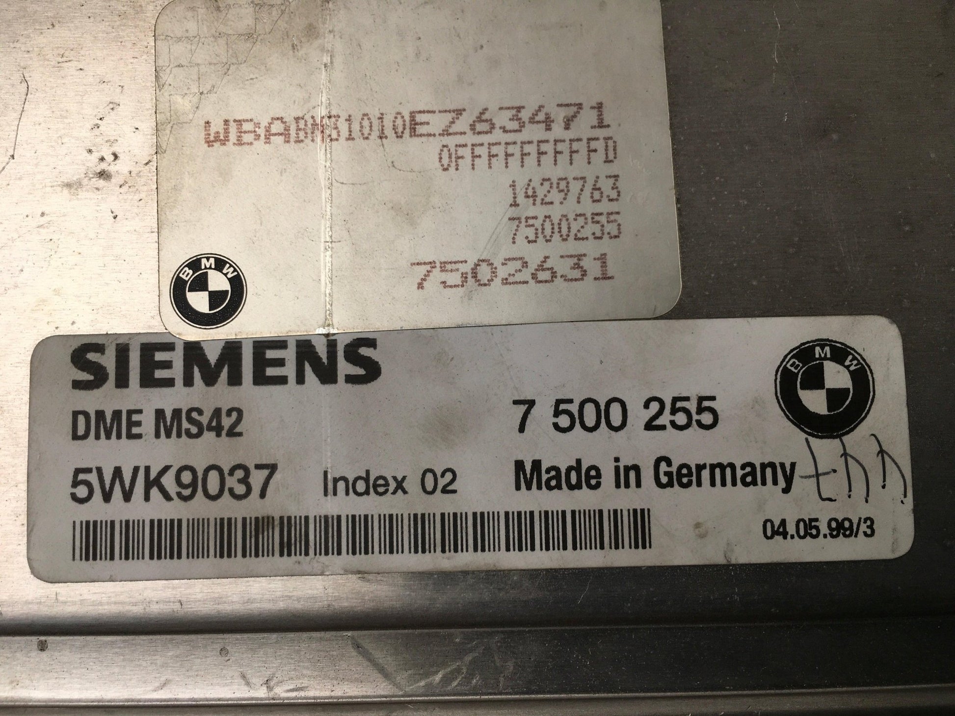 Centralita Motor BMW E46 y E39 - 7500255