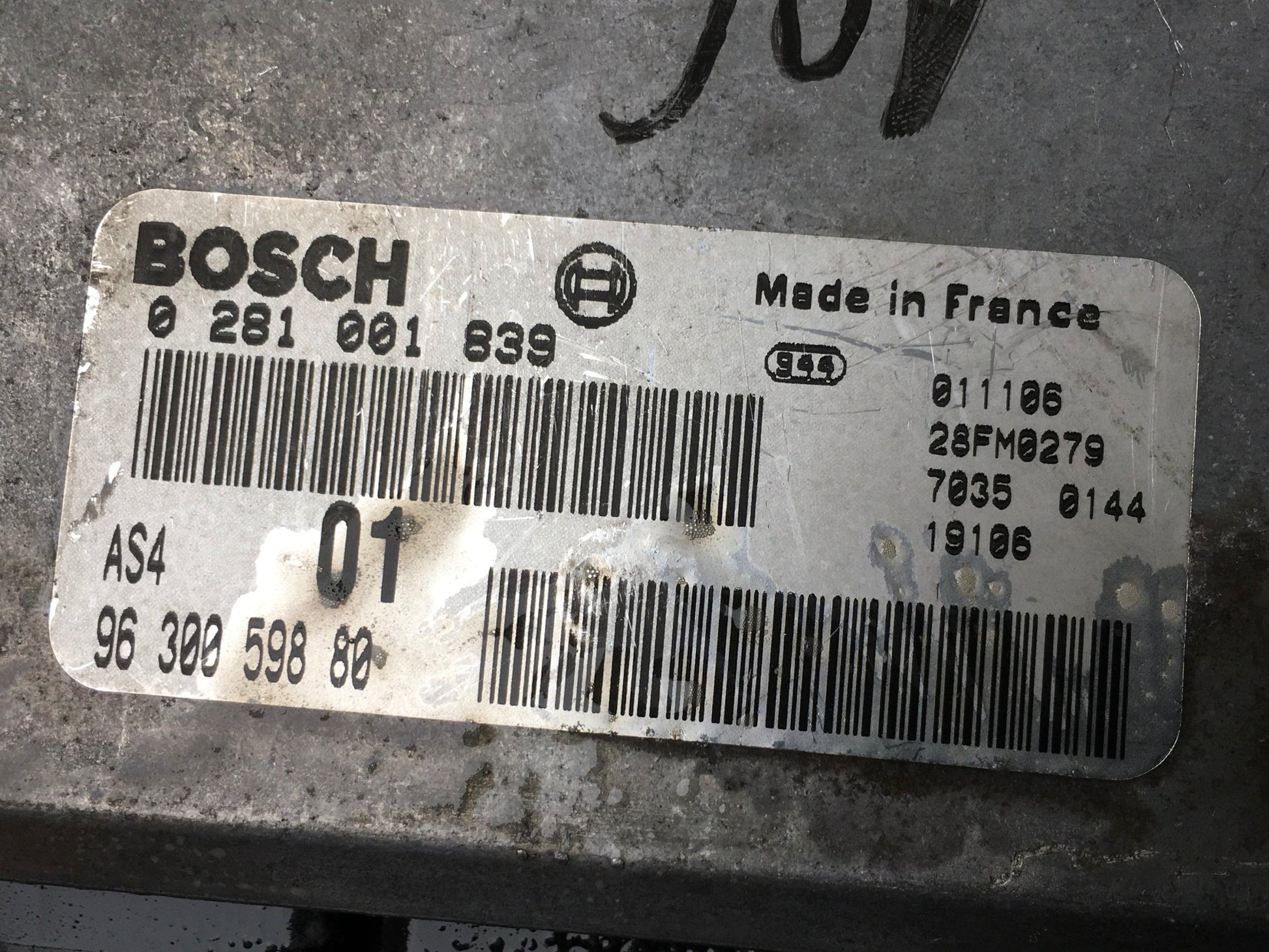 Centralita Motor Citroen Saxo - 9630059880