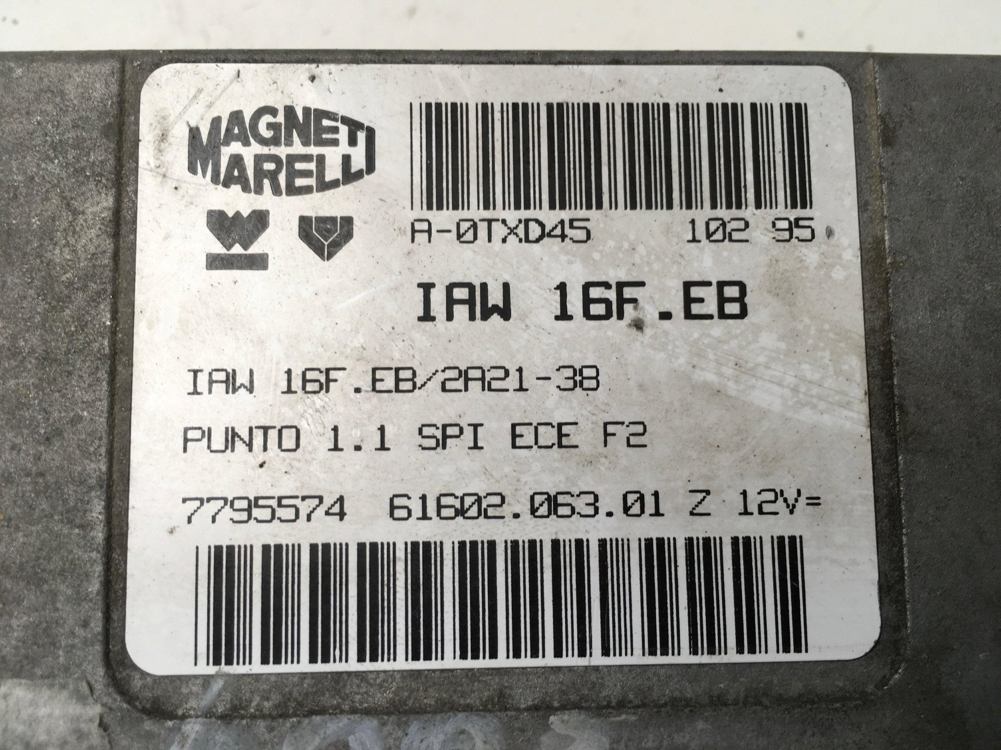 Centralita Motor Fiat Punto I - 7795574