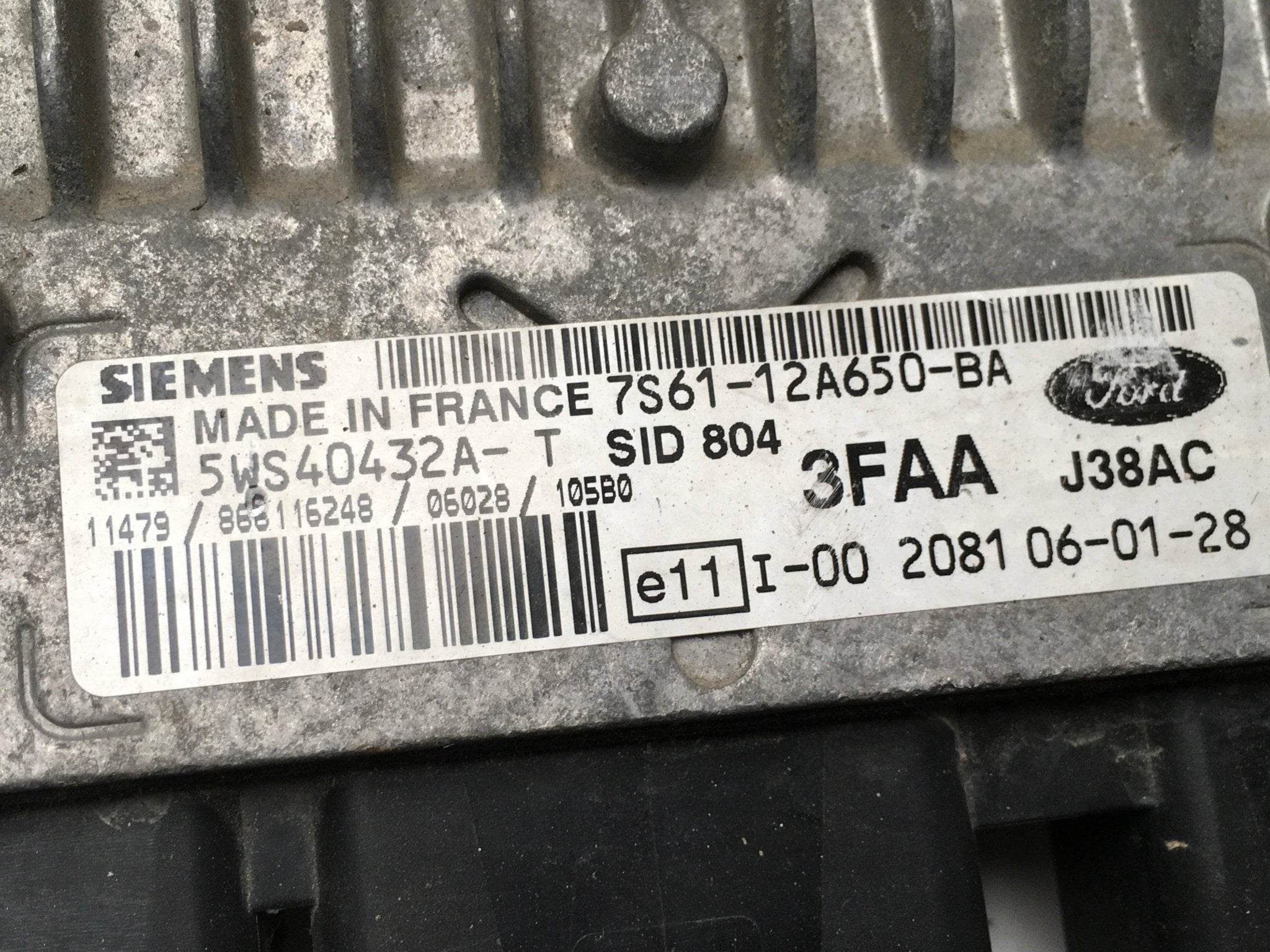 Centralita Motor Ford Fusion - 7S6112A650BA