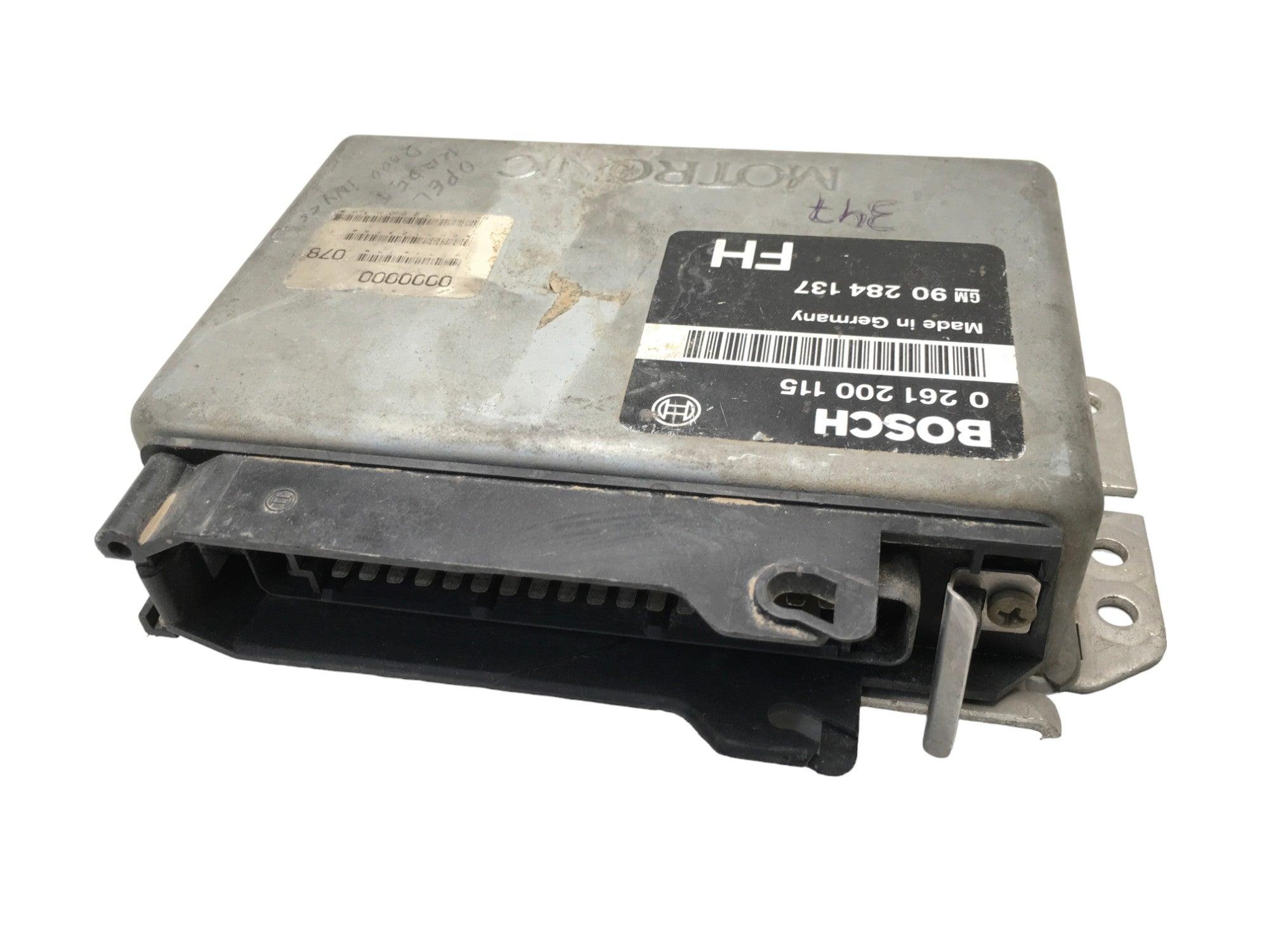 Centralita Motor Opel Kadett E - 90284137