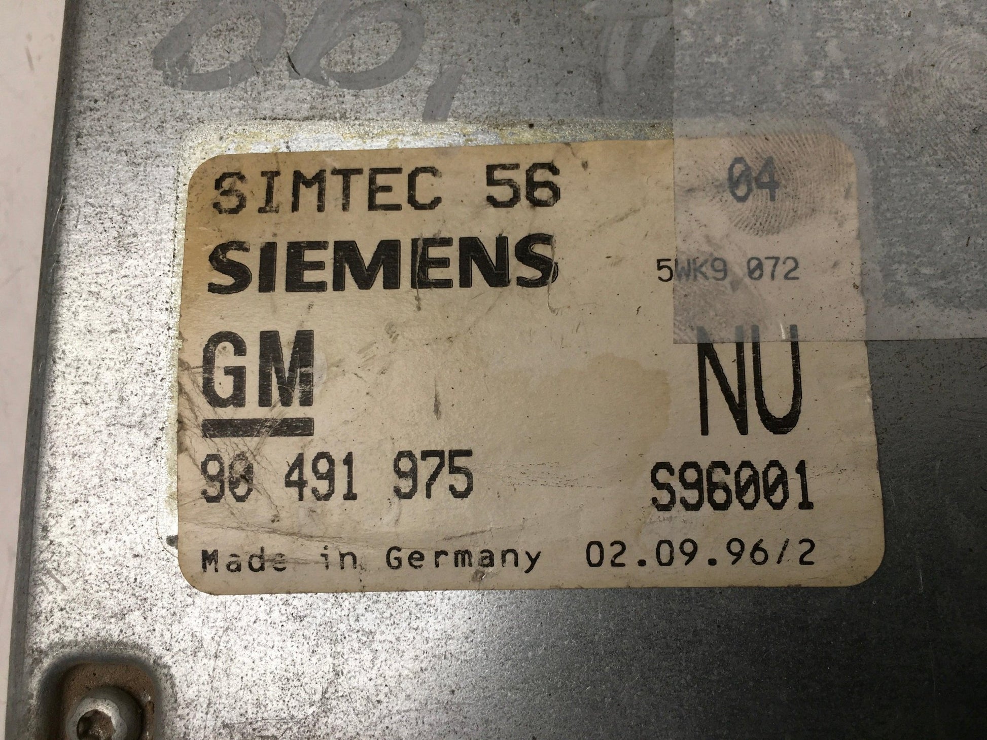 Centralita Motor Opel Omega B - 90491975