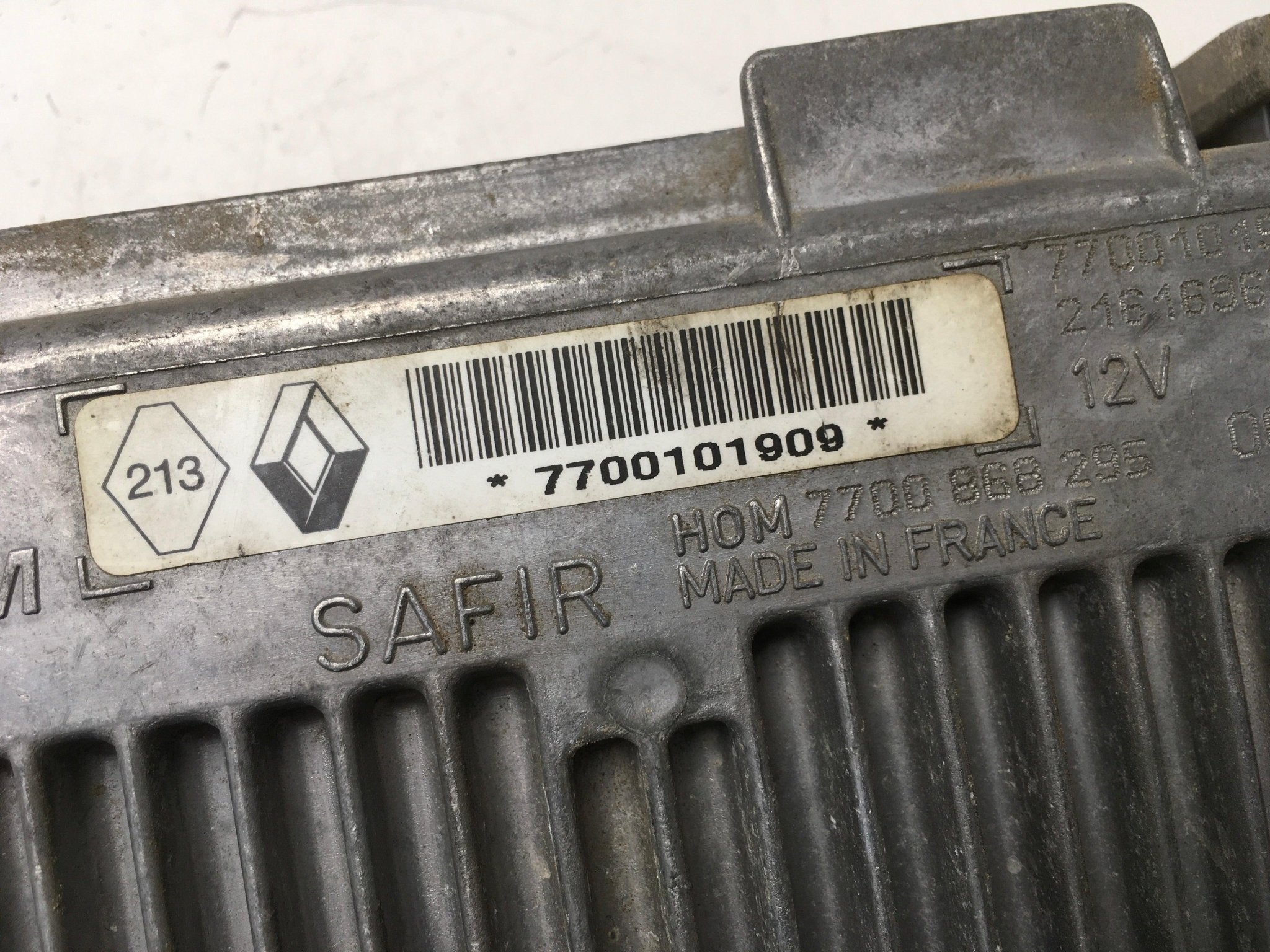 Centralita Motor Renault 7700101909 - 7700101909